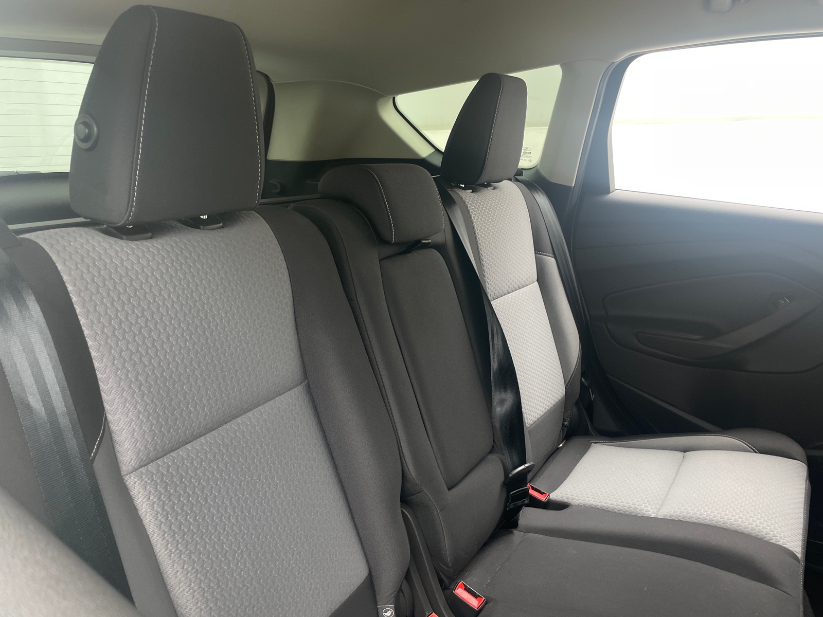Thumbnail: 2017 Ford Escape - 6