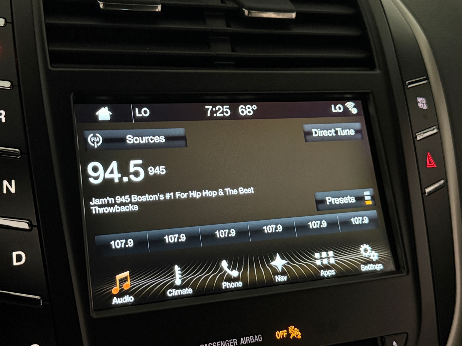 Thumbnail: 2018 Lincoln MKC - 3