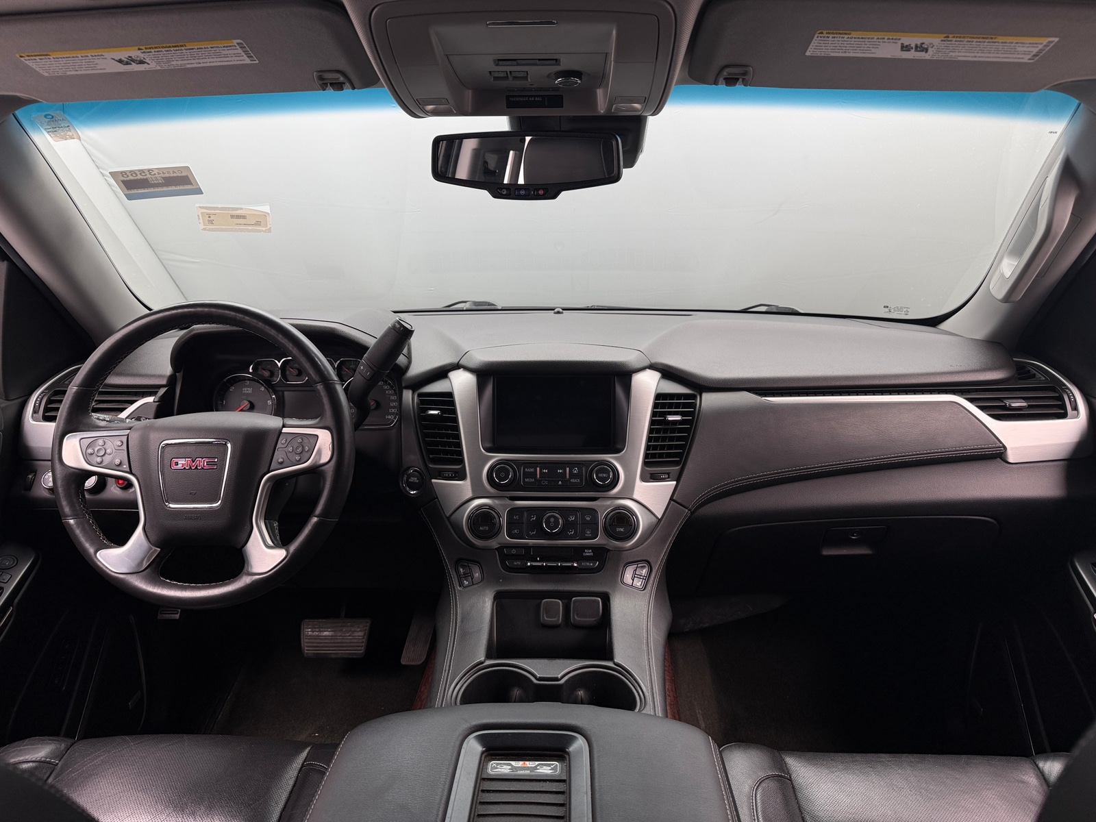 Thumbnail: 2017 GMC Yukon - 2