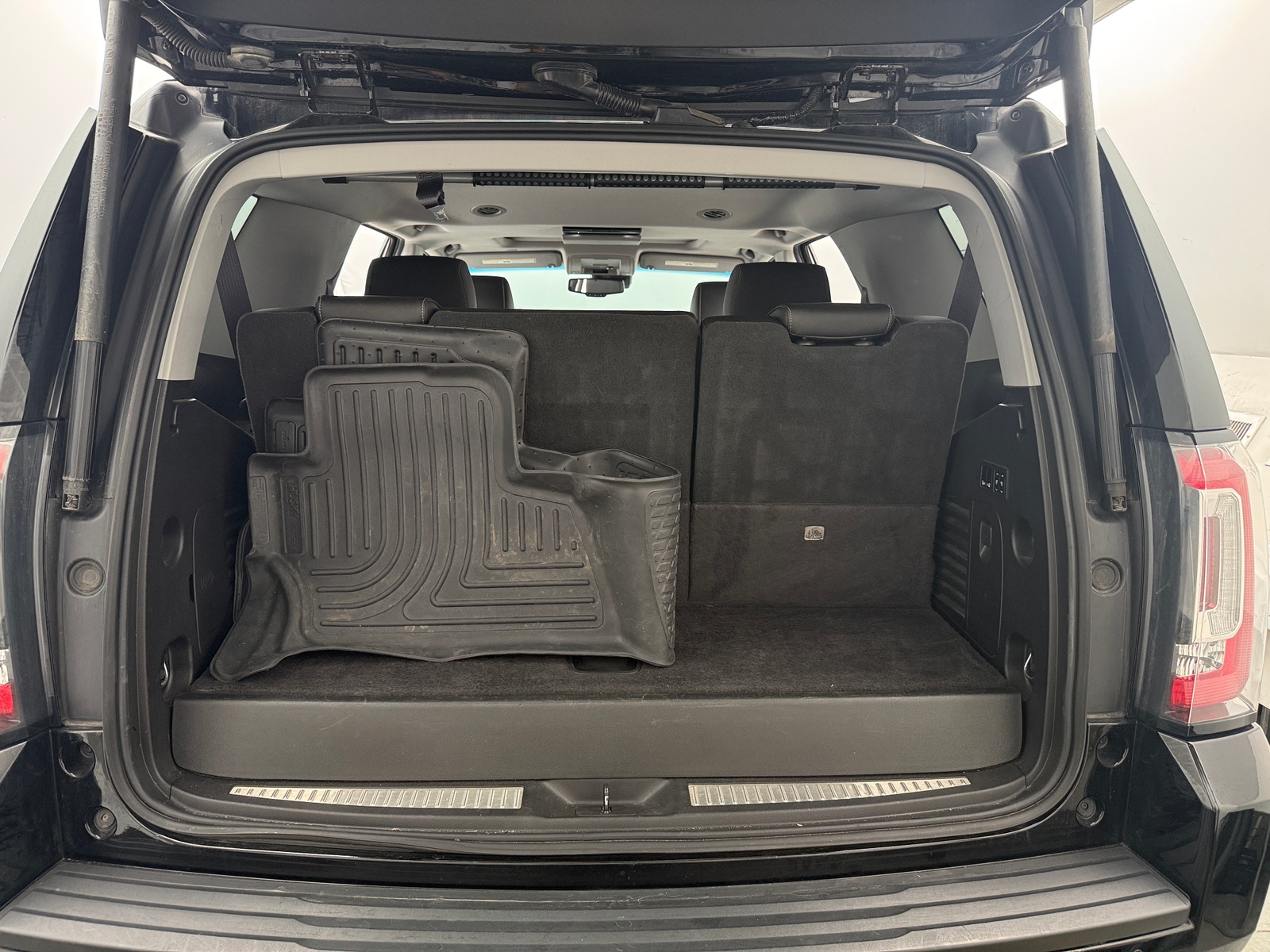 Thumbnail: 2017 GMC Yukon - 6