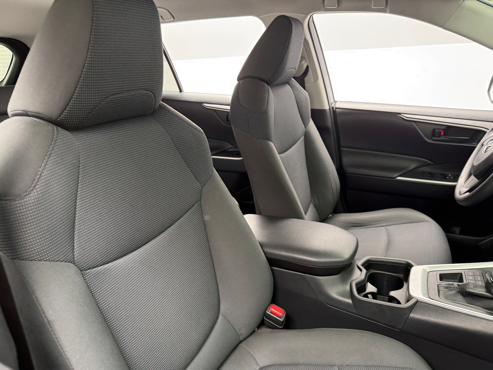 Thumbnail: 2019 Toyota RAV4 - 2