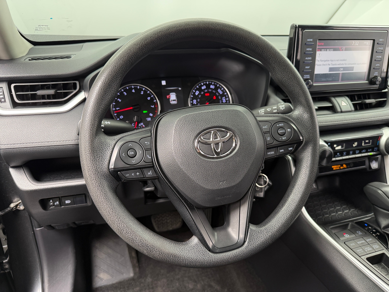 Thumbnail: 2019 Toyota RAV4 - 5