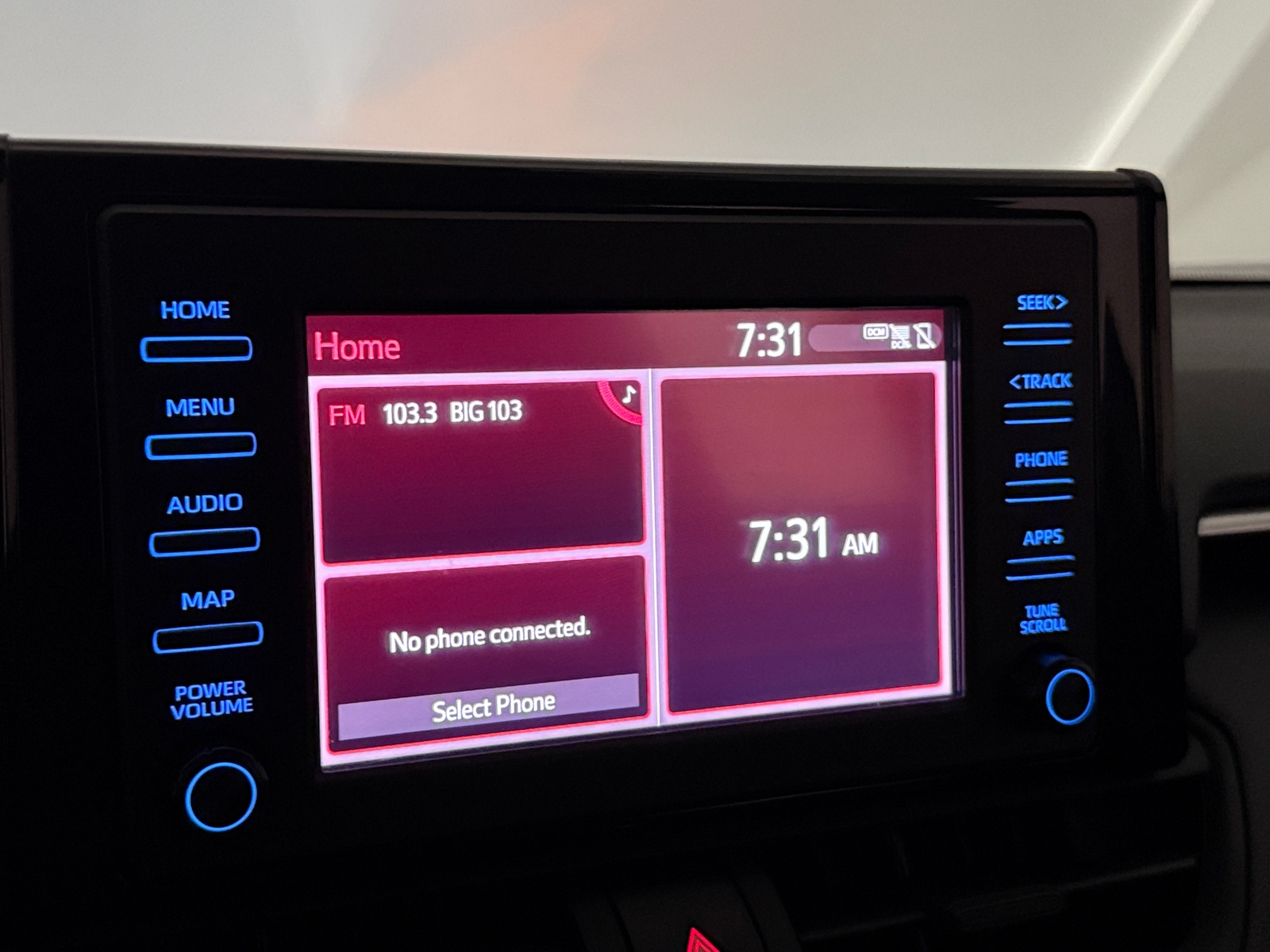 Thumbnail: 2019 Toyota RAV4 - 4