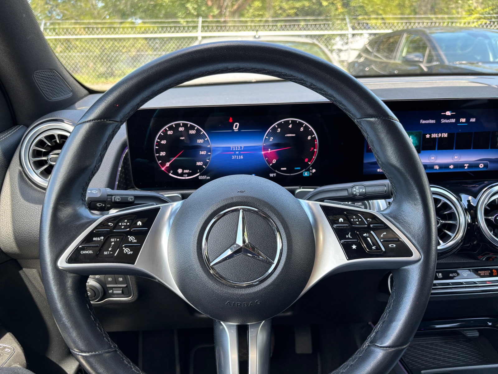 Thumbnail: 2025 Mercedes-Benz GLB - 5