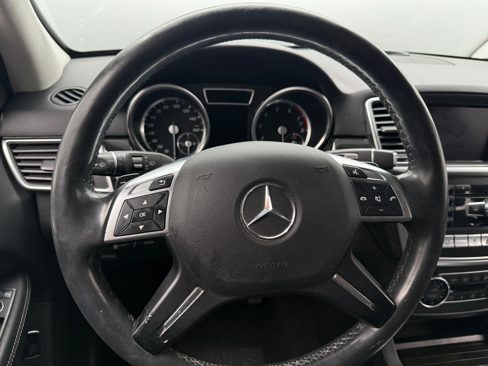 Thumbnail: 2015 Mercedes-Benz M-Class - 4
