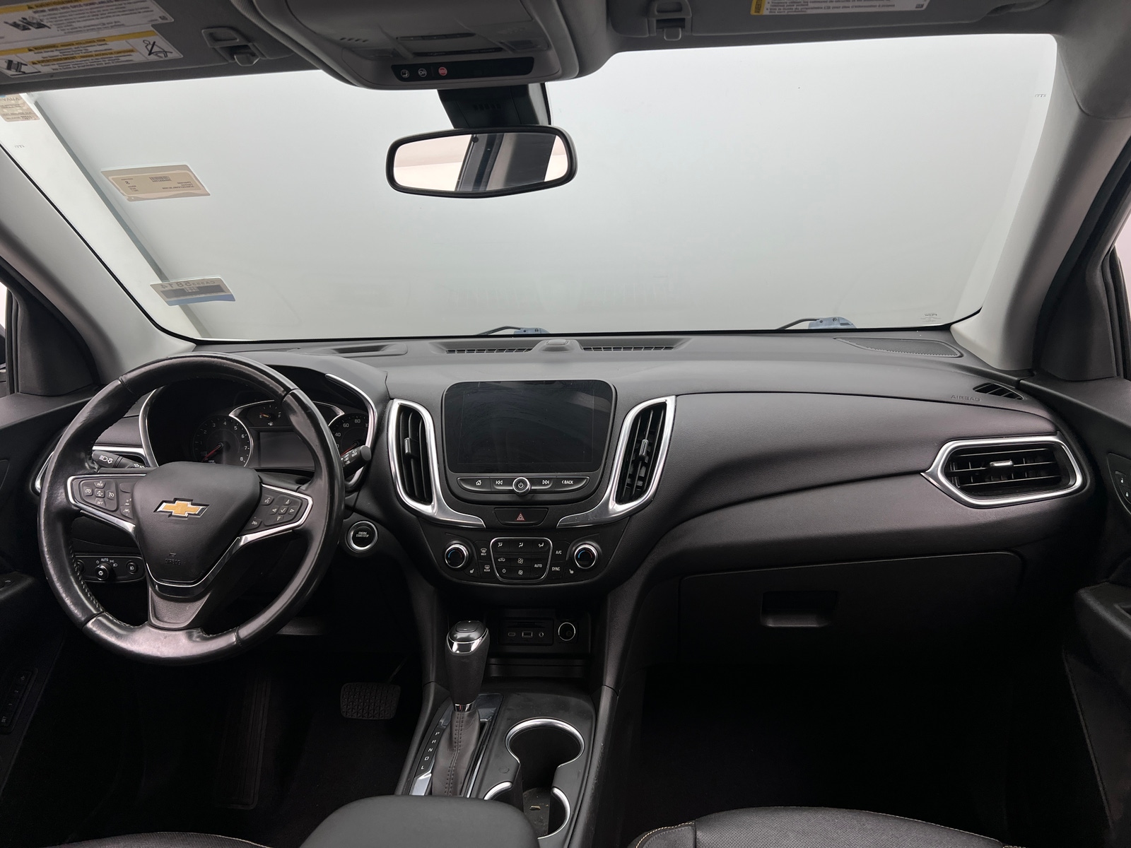 Thumbnail: 2021 Chevrolet Equinox - 3
