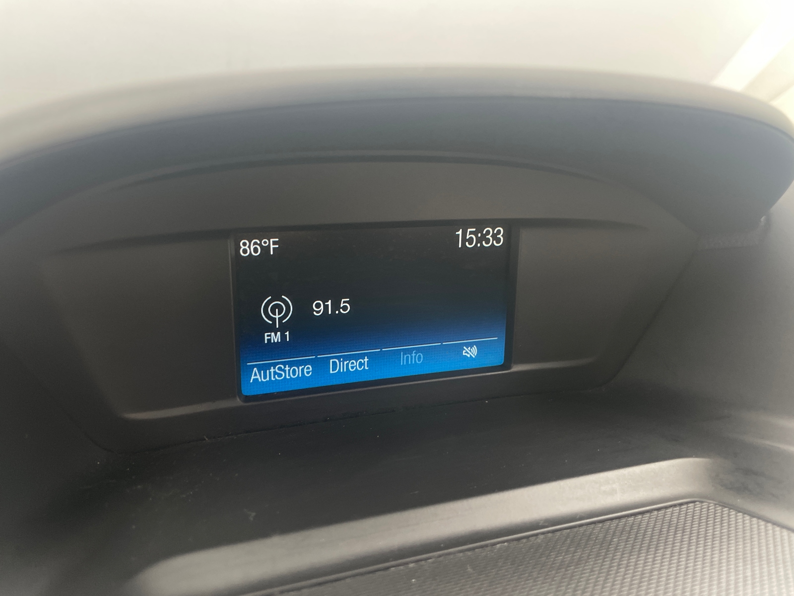 Thumbnail: 2018 Ford Escape - 4