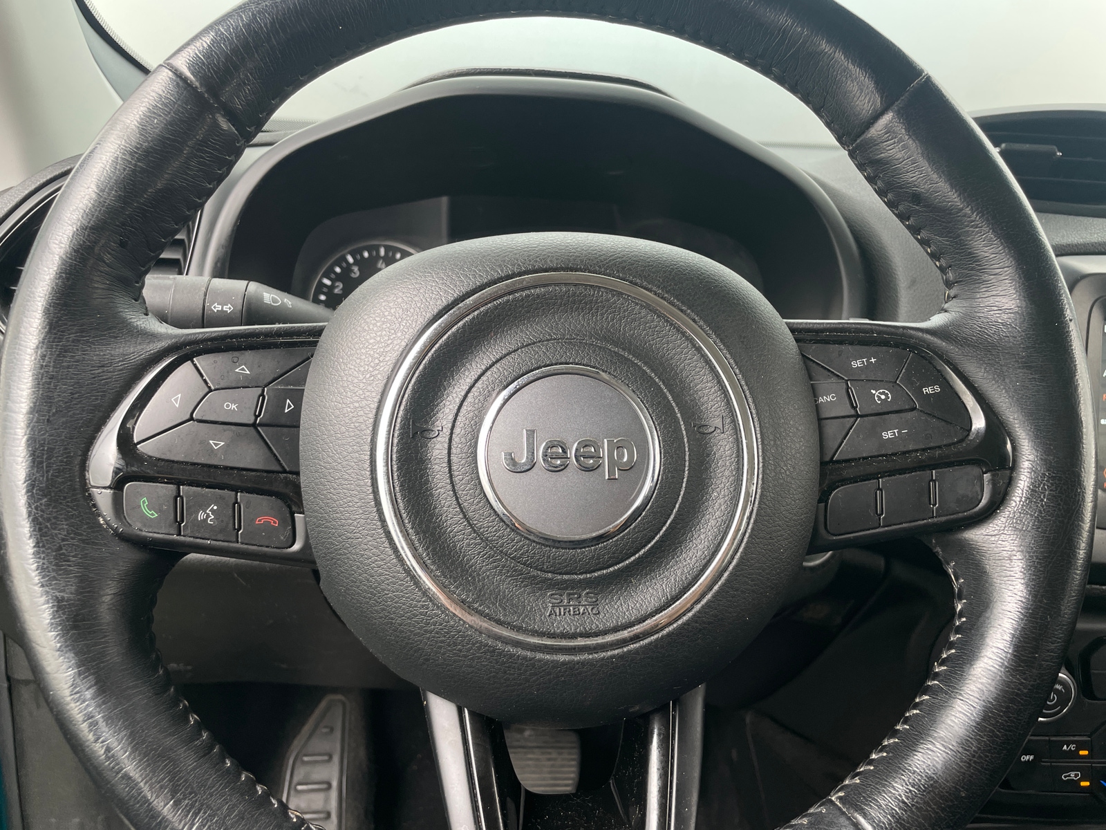 Thumbnail: 2020 Jeep Renegade - 5
