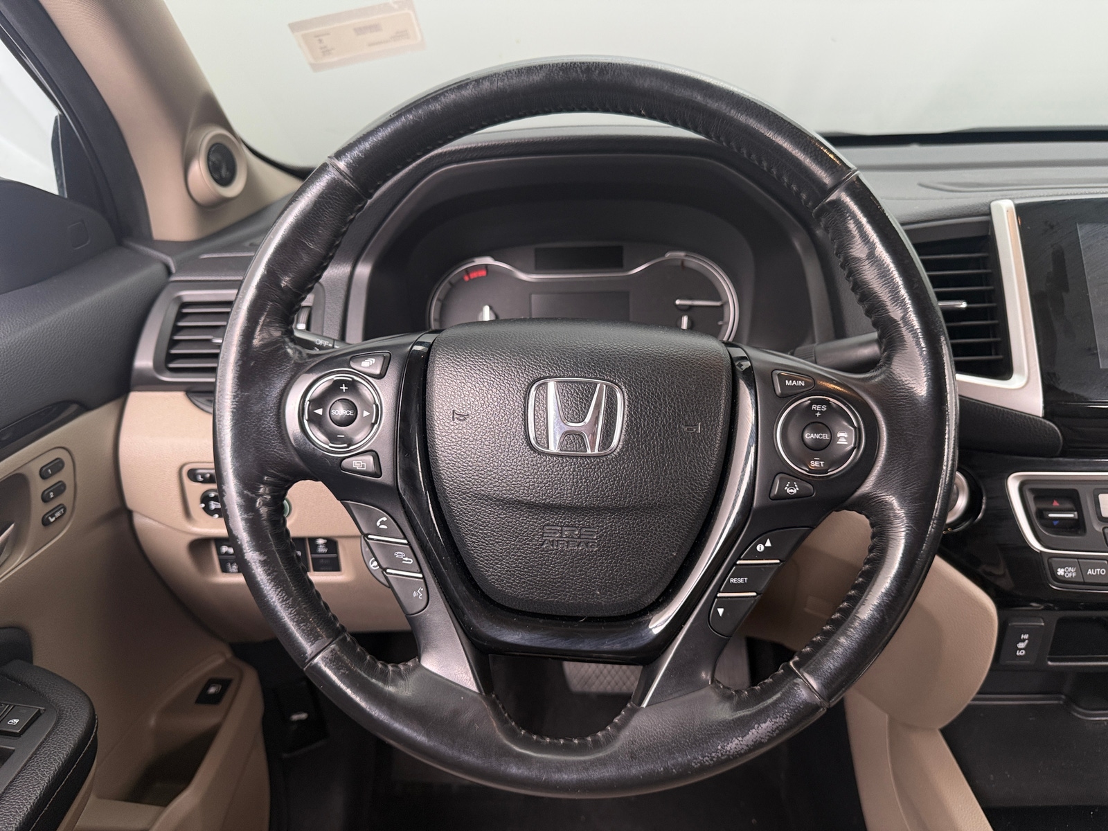 Thumbnail: 2019 Honda Ridgeline - 4
