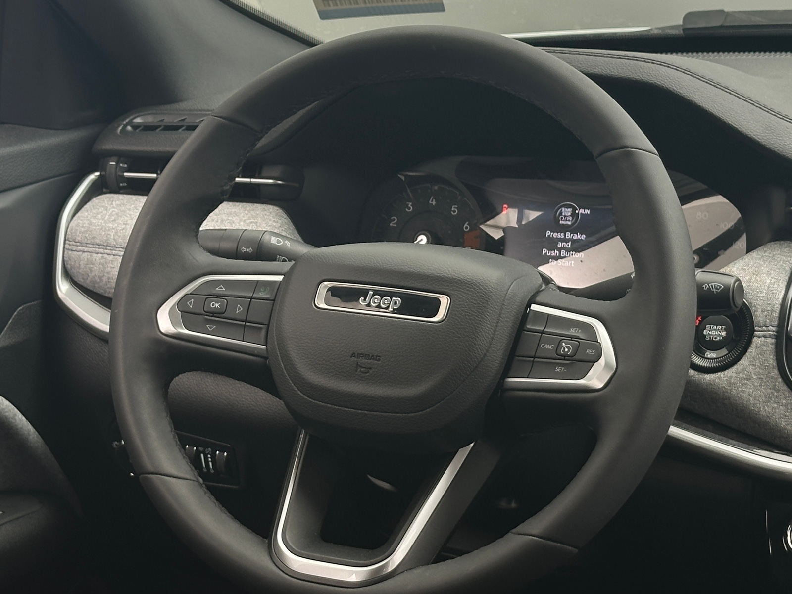 Thumbnail: 2023 Jeep Compass - 5
