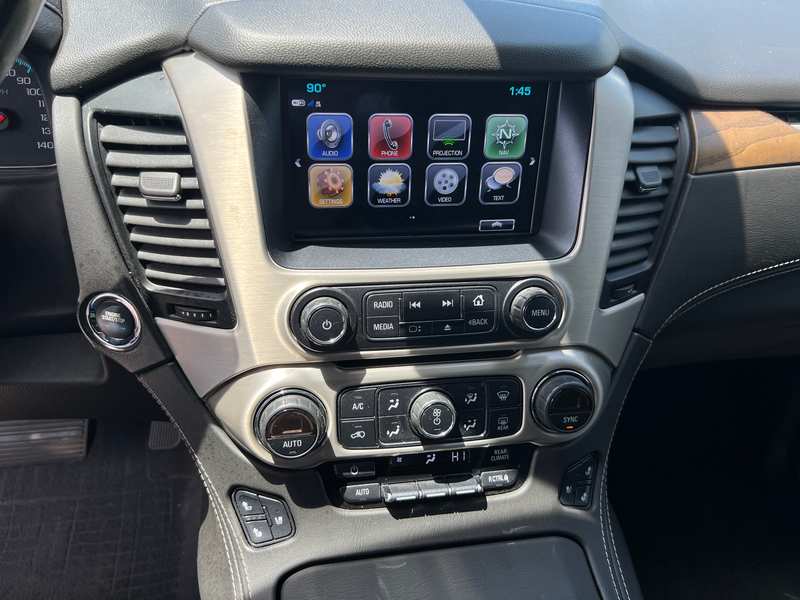 Thumbnail: 2020 GMC Yukon - 3
