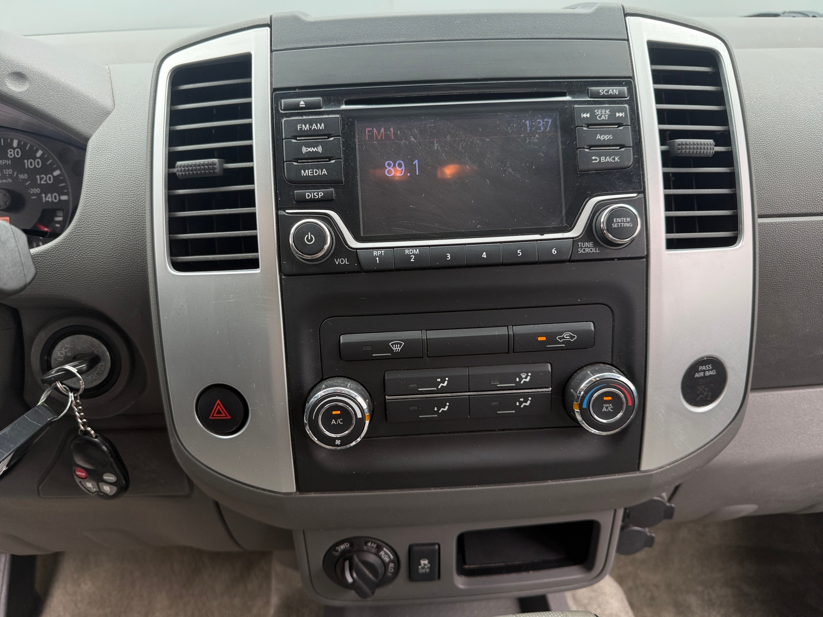 Thumbnail: 2016 Nissan Frontier - 4