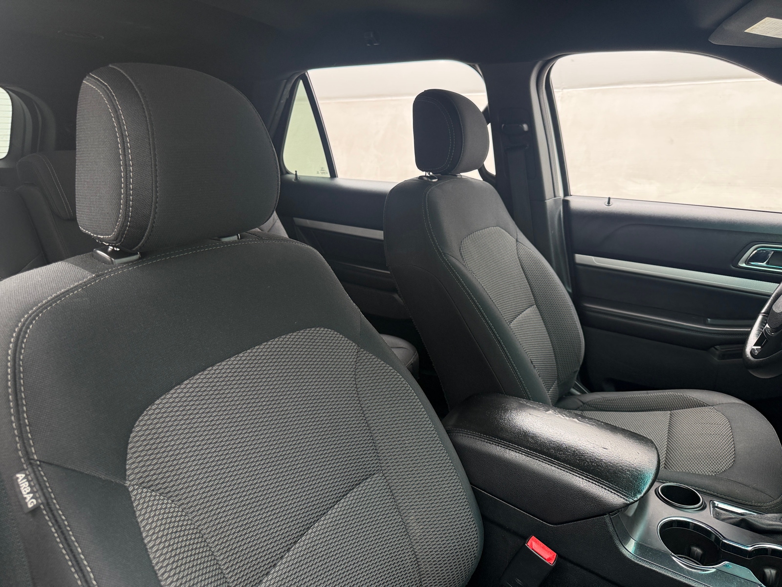 Thumbnail: 2016 Ford Explorer - 2