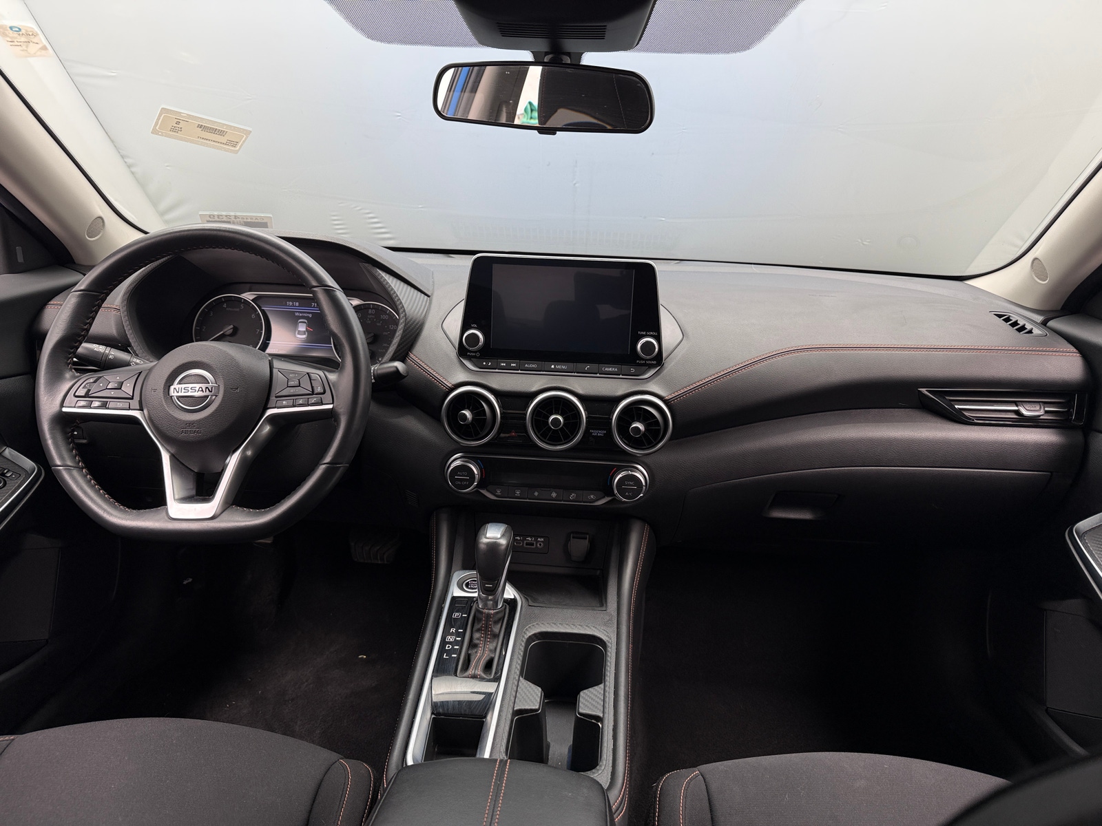 Thumbnail: 2022 Nissan Sentra - 3