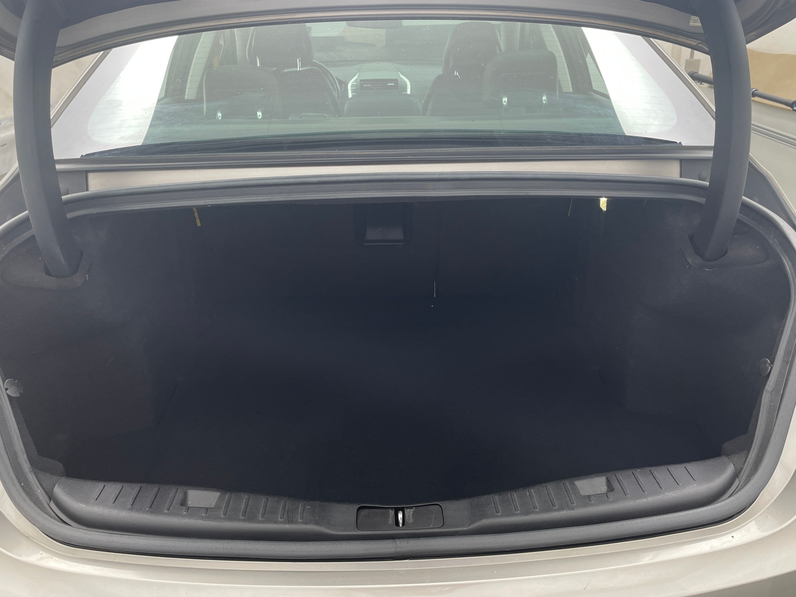Thumbnail: 2016 Lincoln MKZ - 6