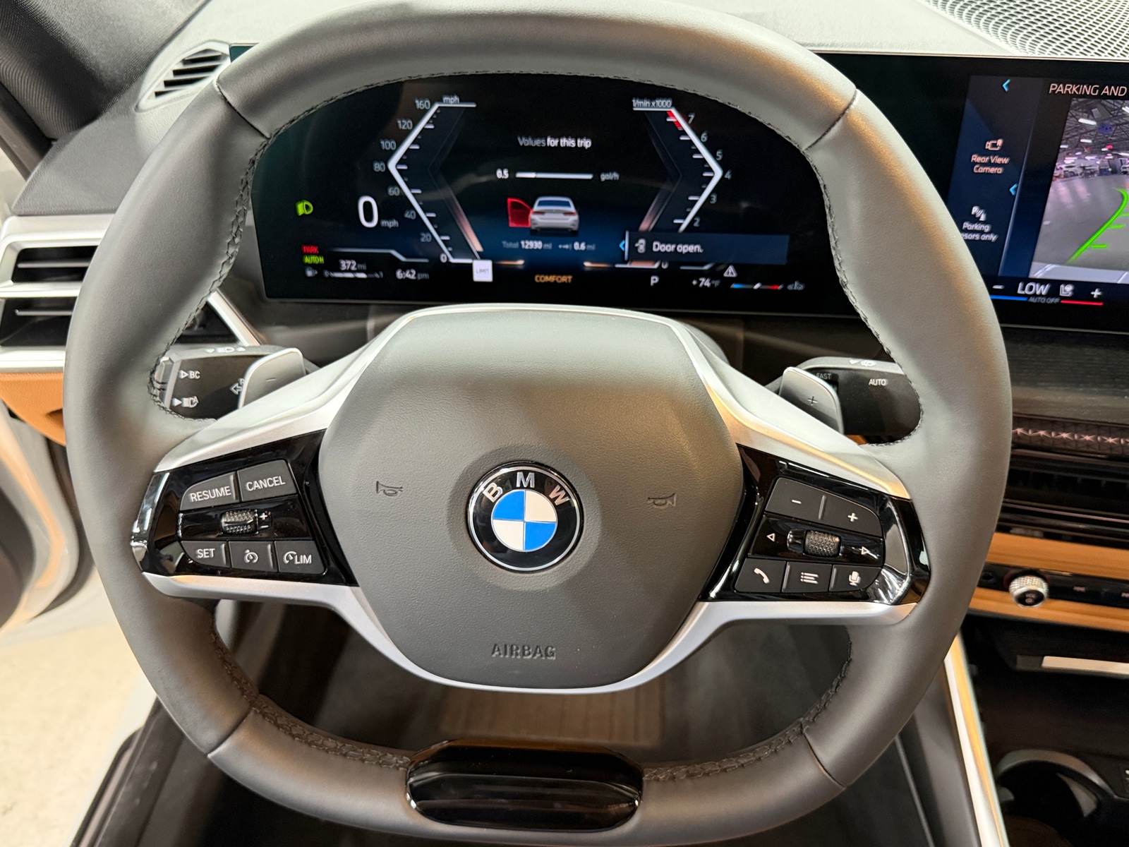 Thumbnail: 2026 BMW 3 Series - 4