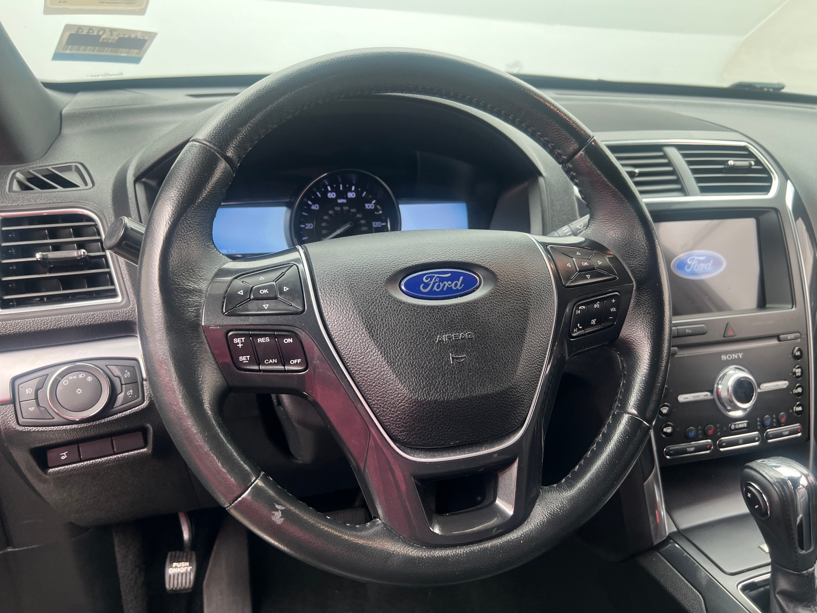 Thumbnail: 2019 Ford Explorer - 4