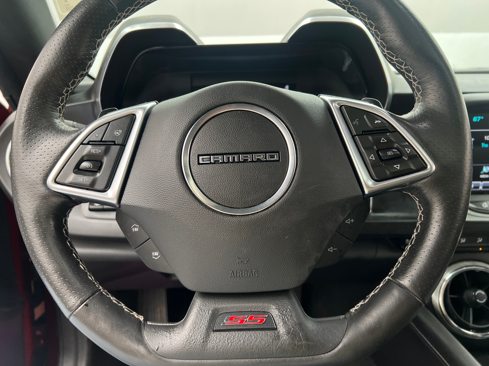 Thumbnail: 2016 Chevrolet Camaro - 3