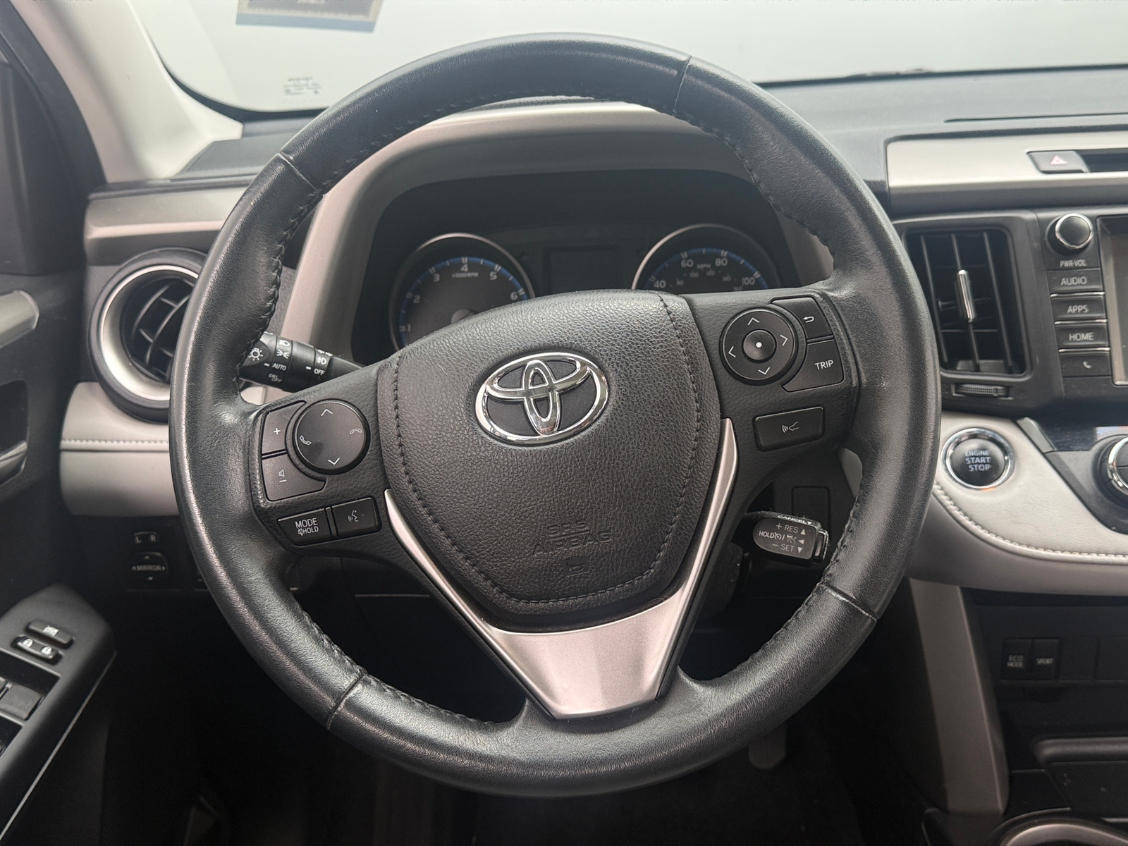 Thumbnail: 2018 Toyota RAV4 - 5
