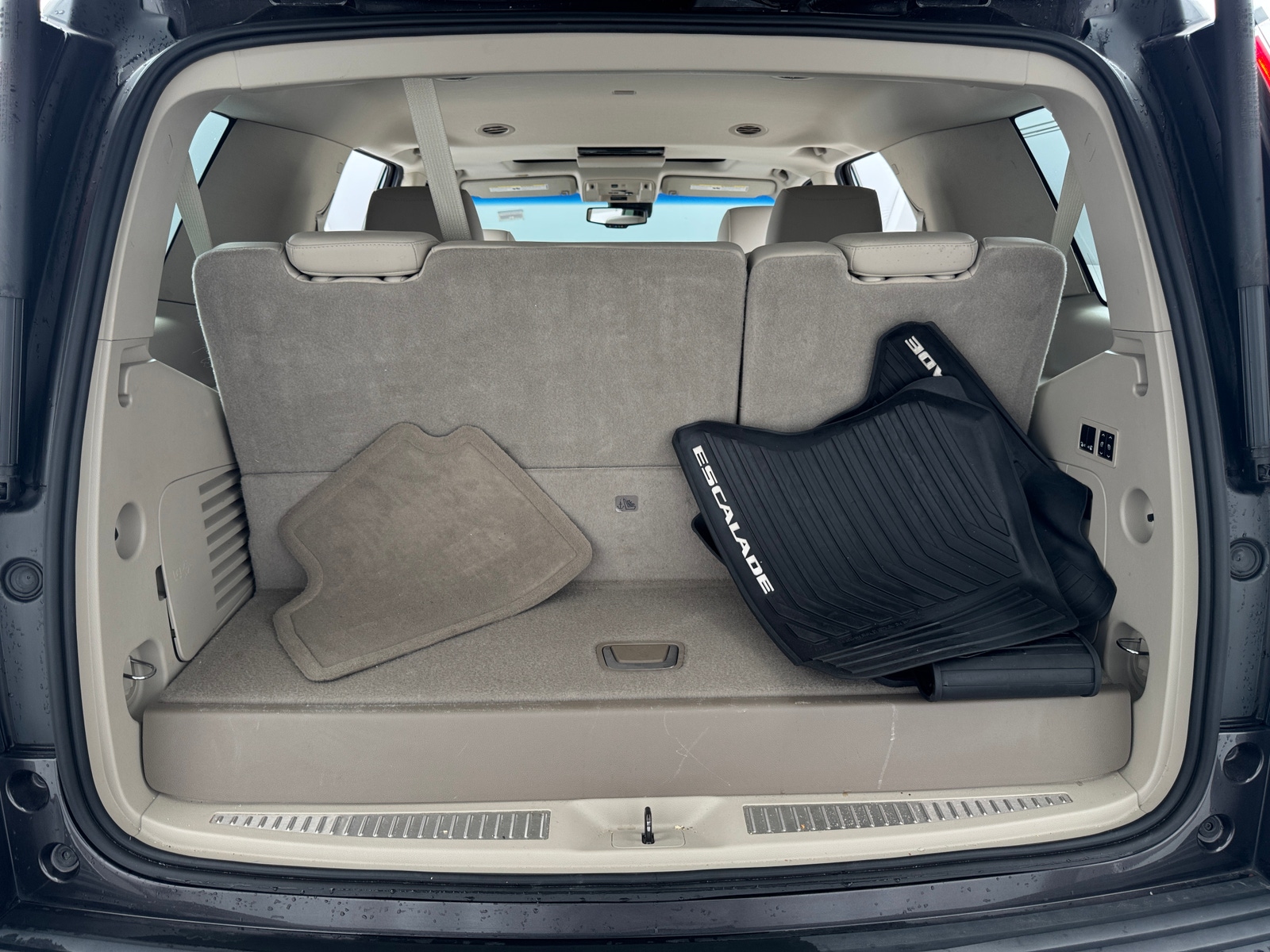 Thumbnail: 2016 Cadillac Escalade - 6