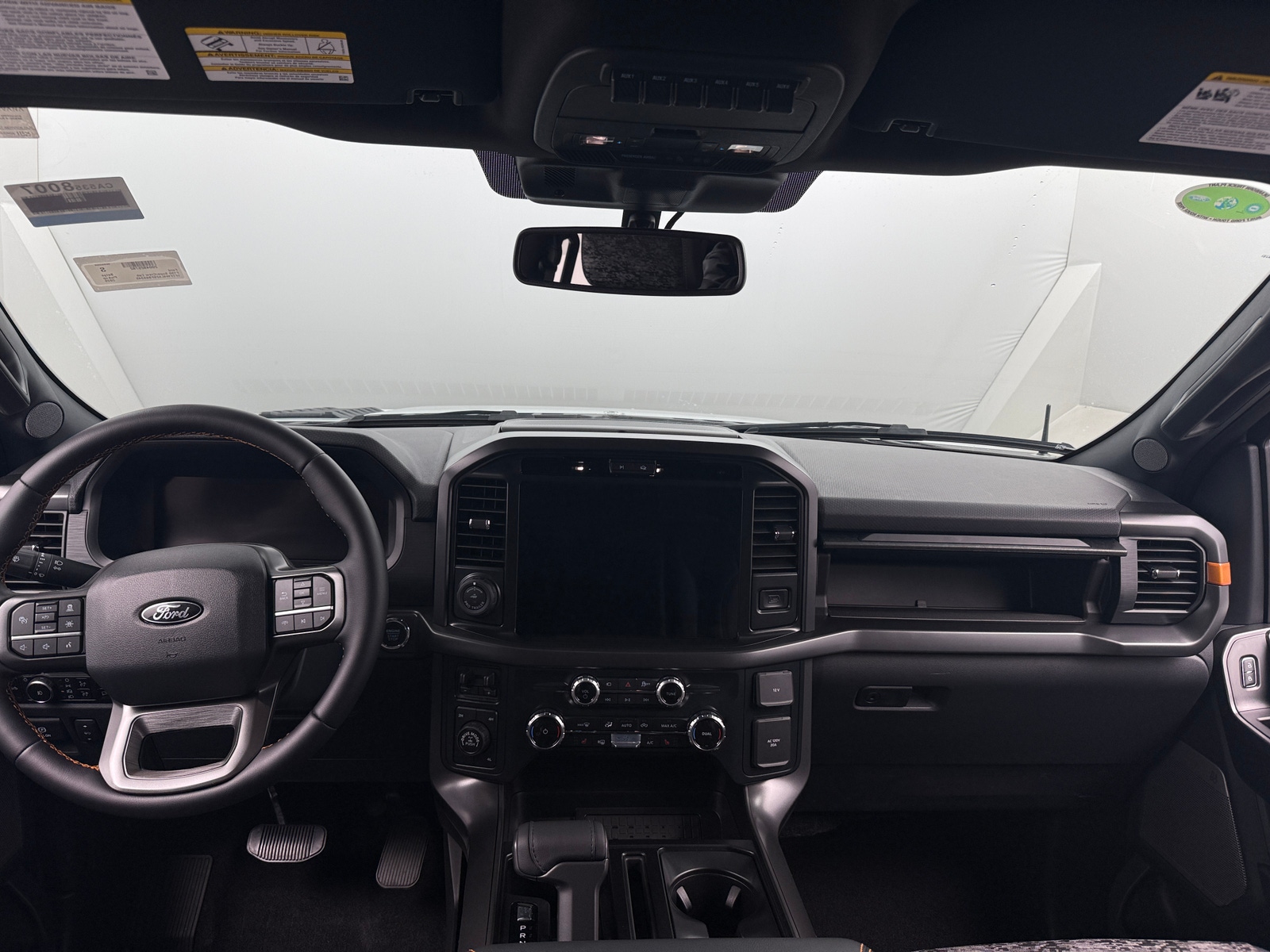 Thumbnail: 2025 Ford Econoline - 3