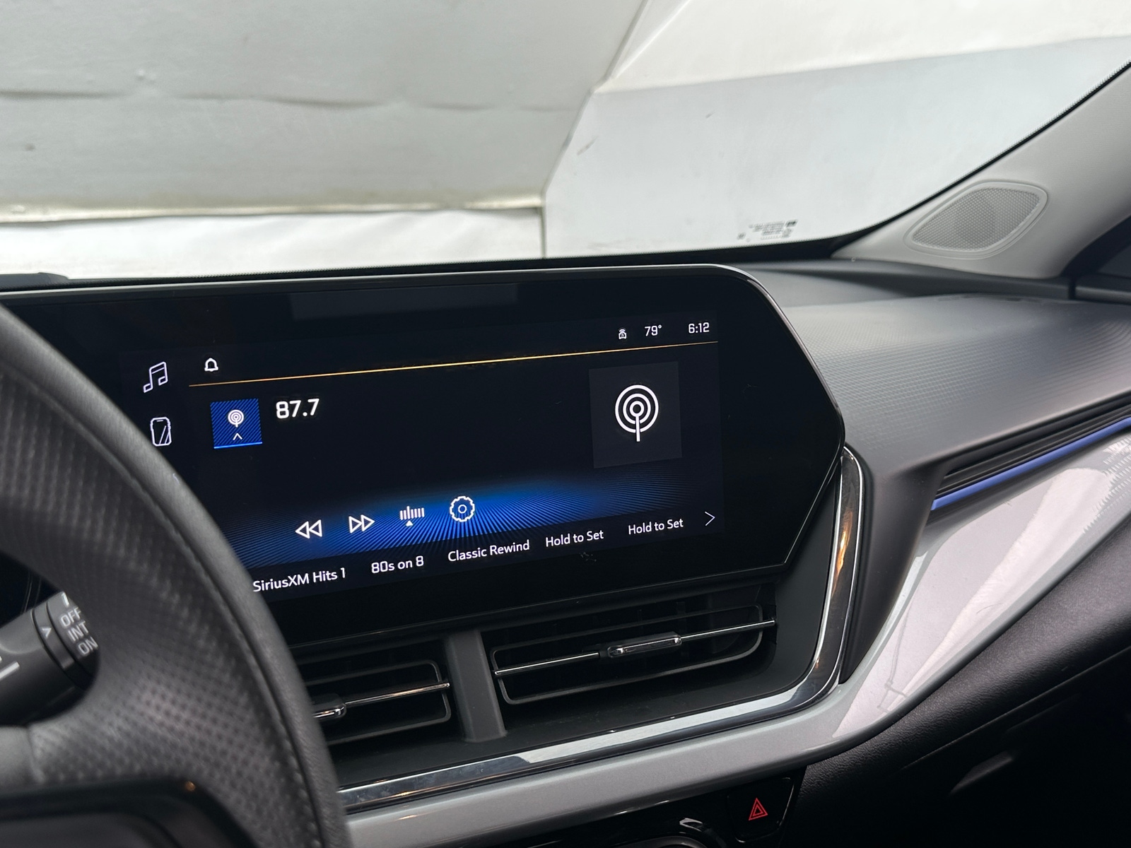 Thumbnail: 2025 Chevrolet Trax - 4