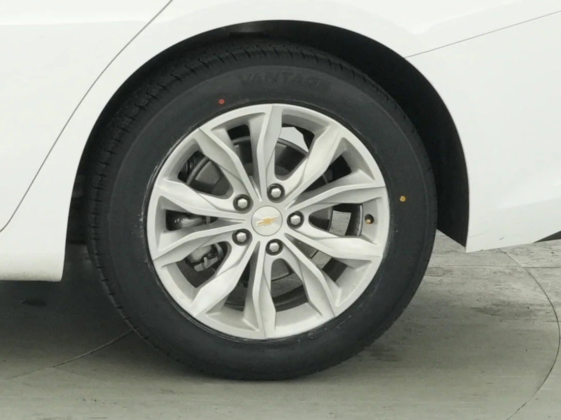 2025 Chevrolet Malibu 1LT - Photo 18