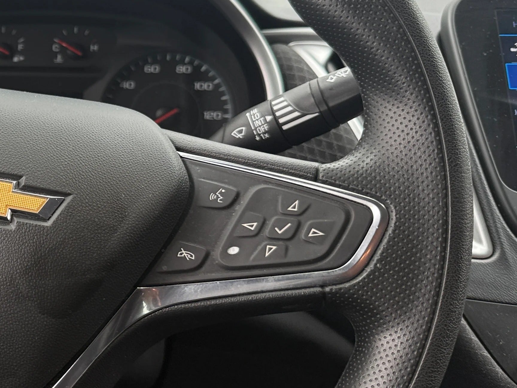 2025 Chevrolet Malibu 1LT - Photo 16