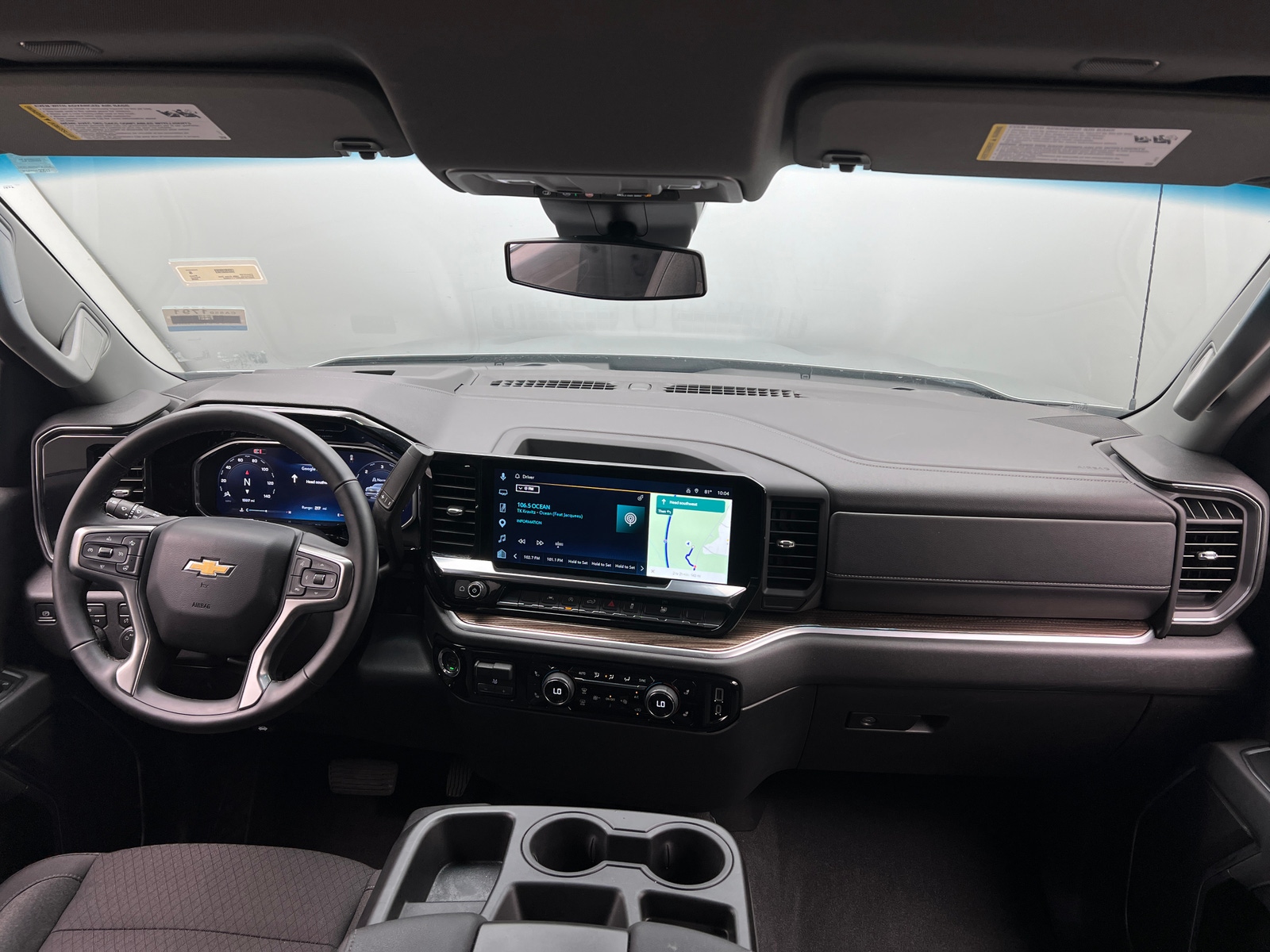 Thumbnail: 2026 Chevrolet Silverado 1500 - 3