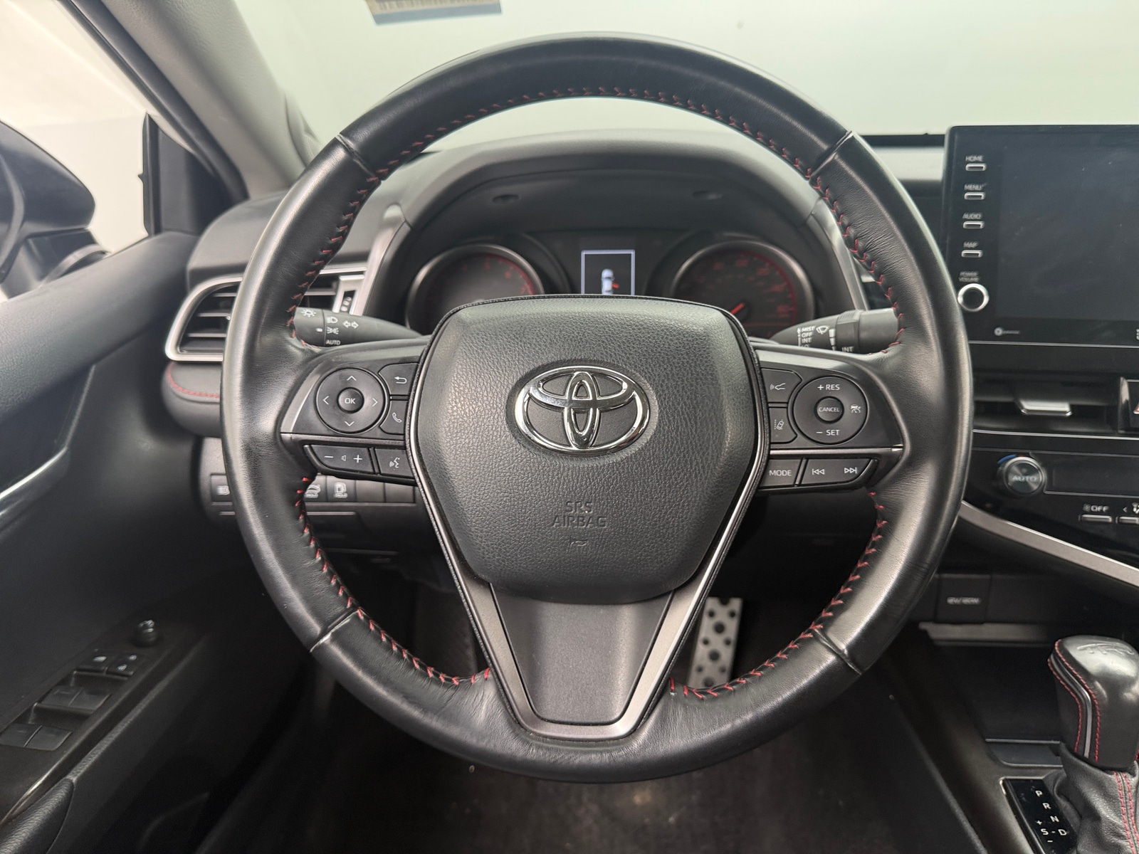 Thumbnail: 2022 Toyota Camry - 4