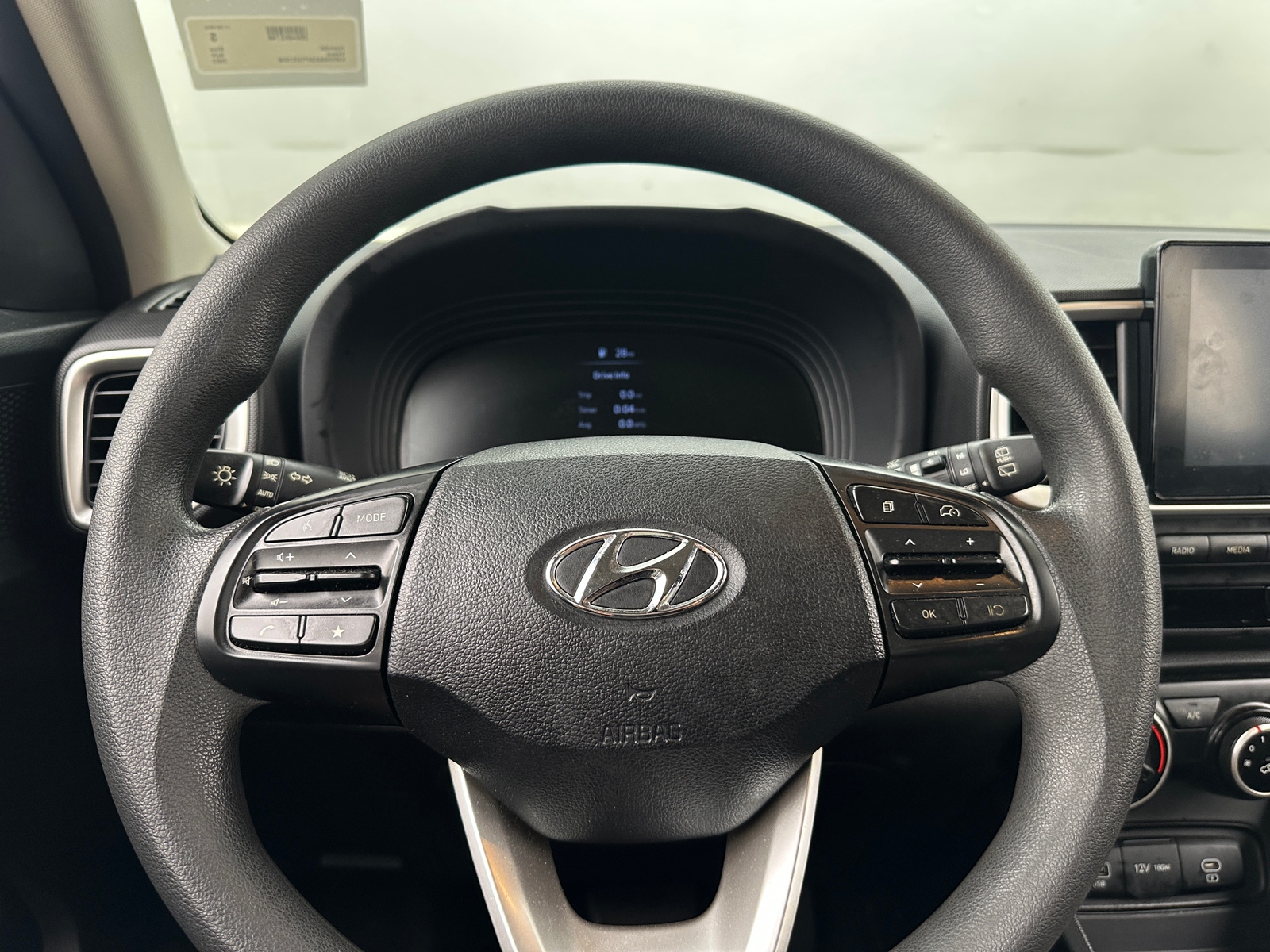 Thumbnail: 2023 Hyundai Venue - 5