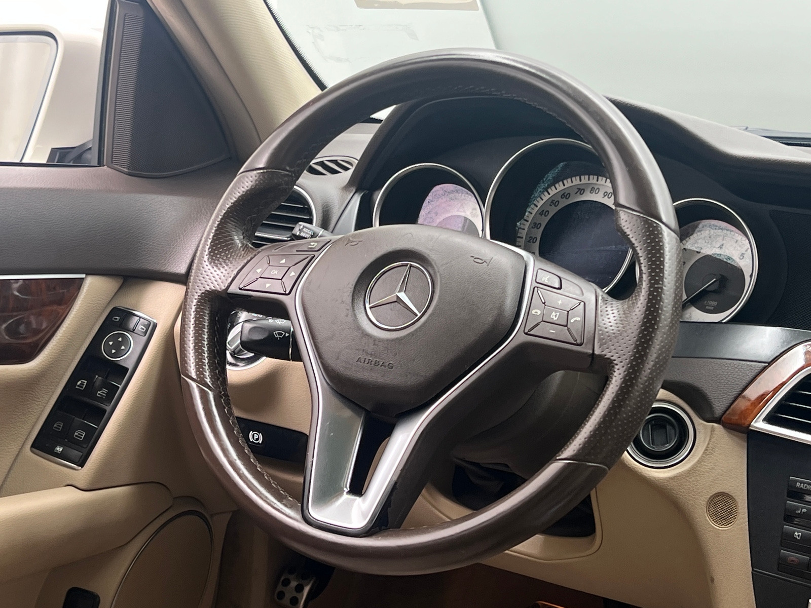 Thumbnail: 2012 Mercedes-Benz C-Class - 4