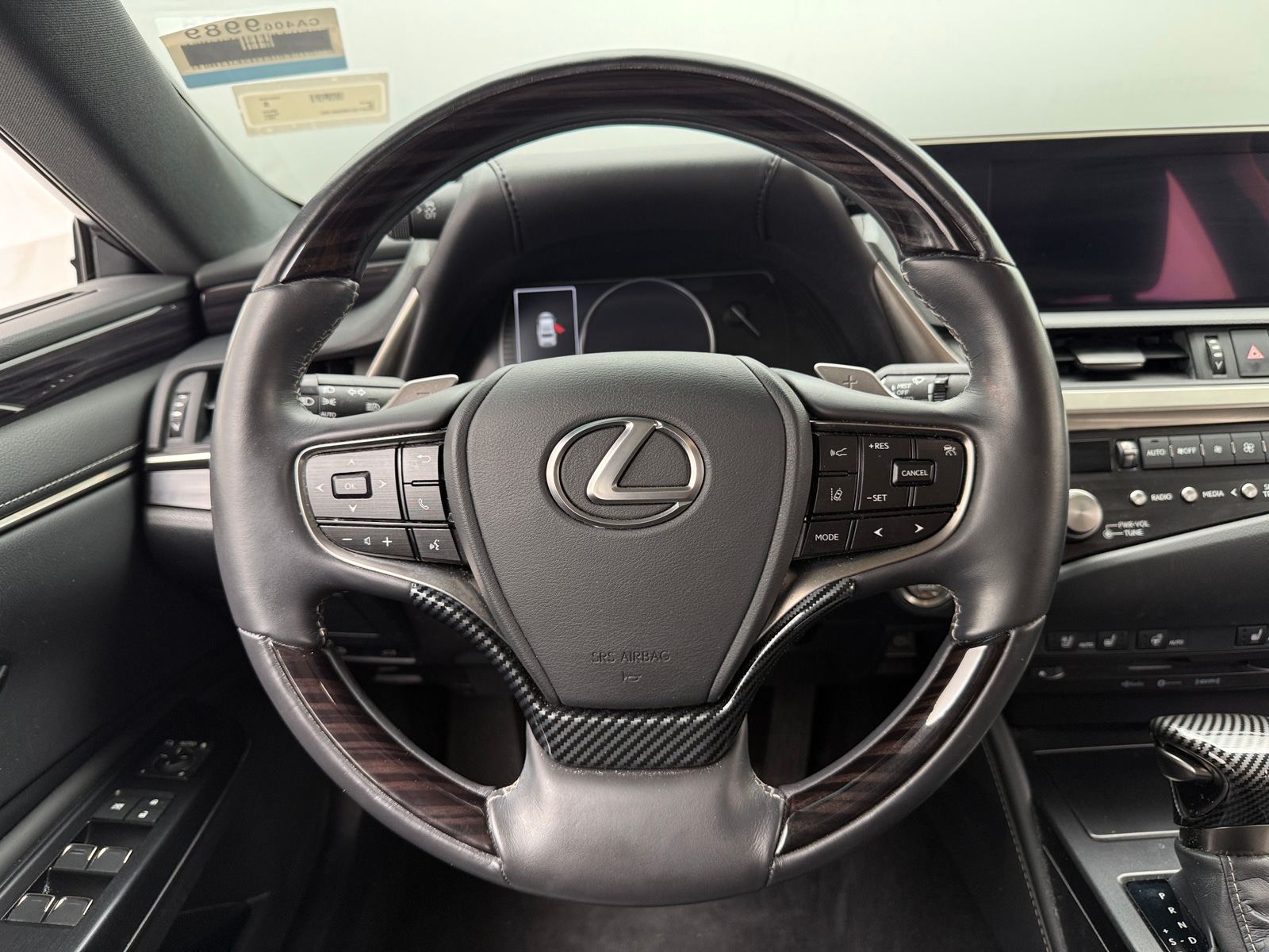 Thumbnail: 2021 Lexus ES - 5