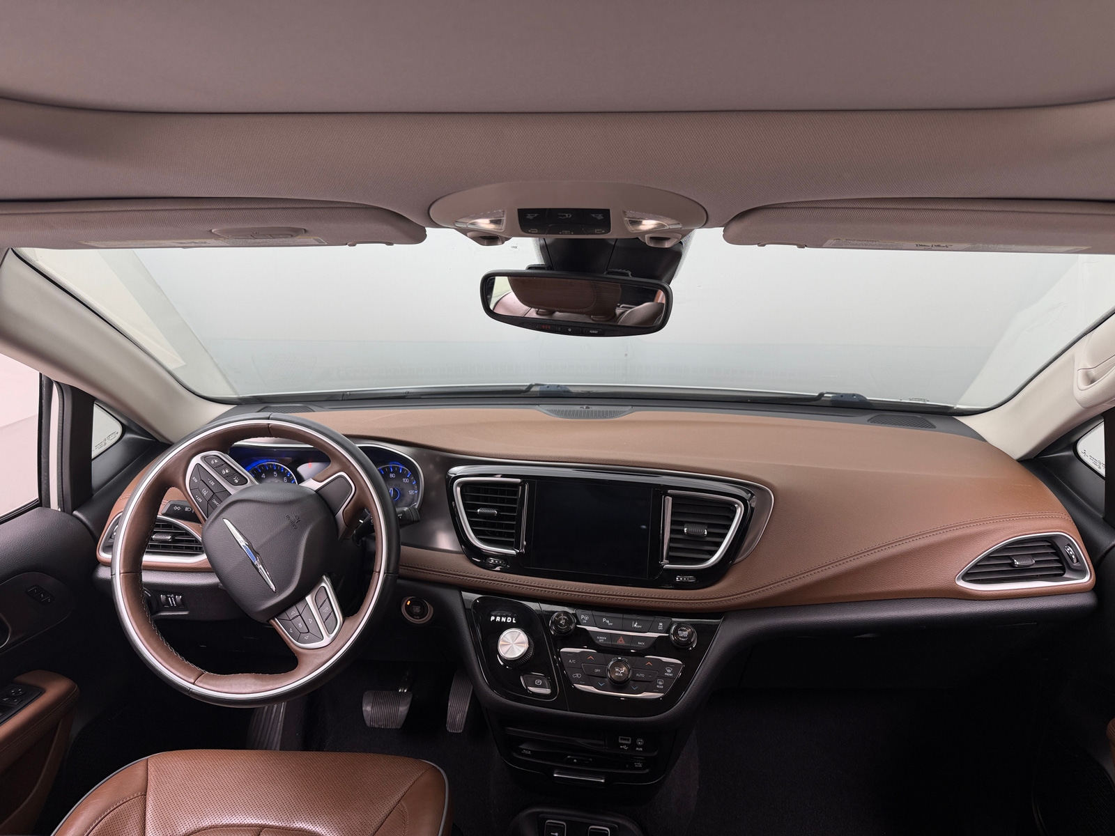 Thumbnail: 2017 Chrysler Pacifica - 2