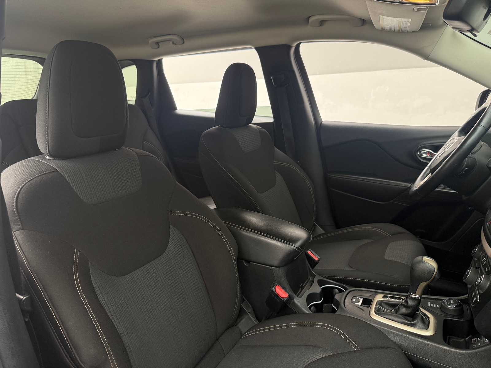 Thumbnail: 2015 Jeep Cherokee - 2