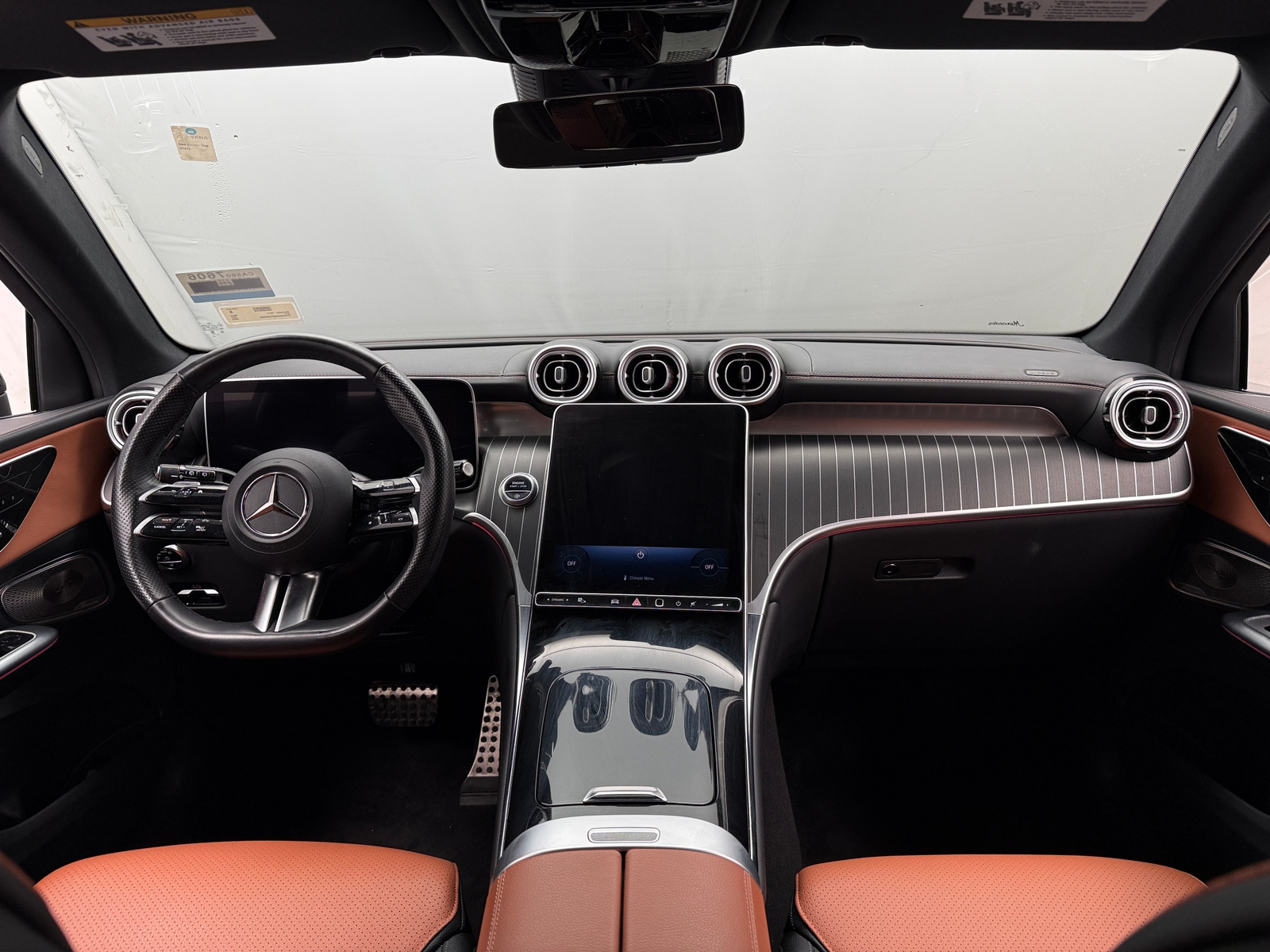 Thumbnail: 2023 Mercedes-Benz GLC - 3