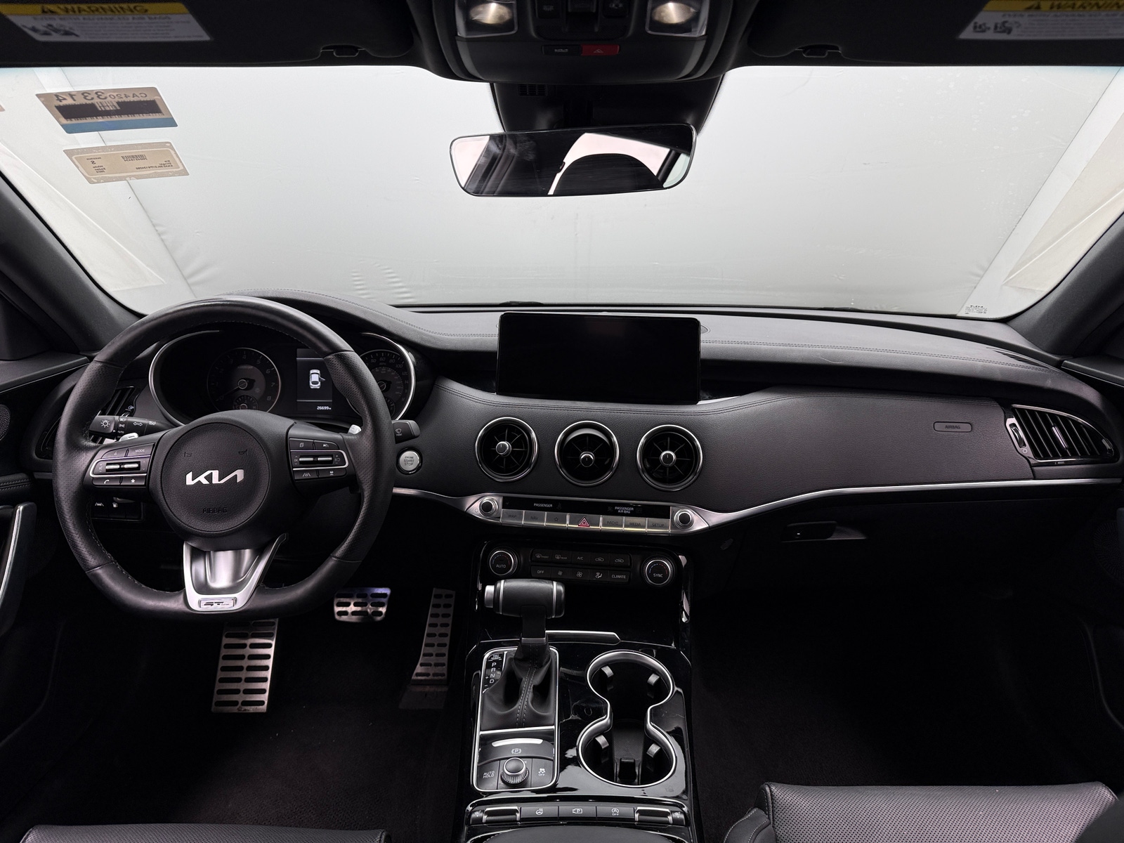 Thumbnail: 2023 Kia Stinger - 2