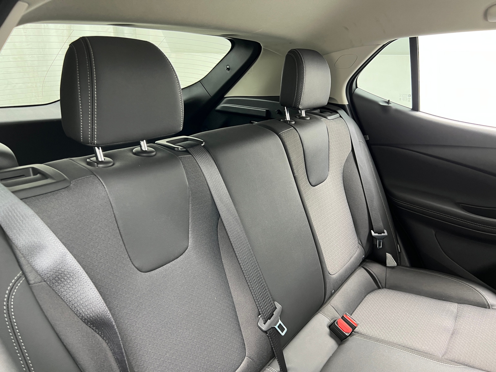 Thumbnail: 2025 Buick Encore GX - 5