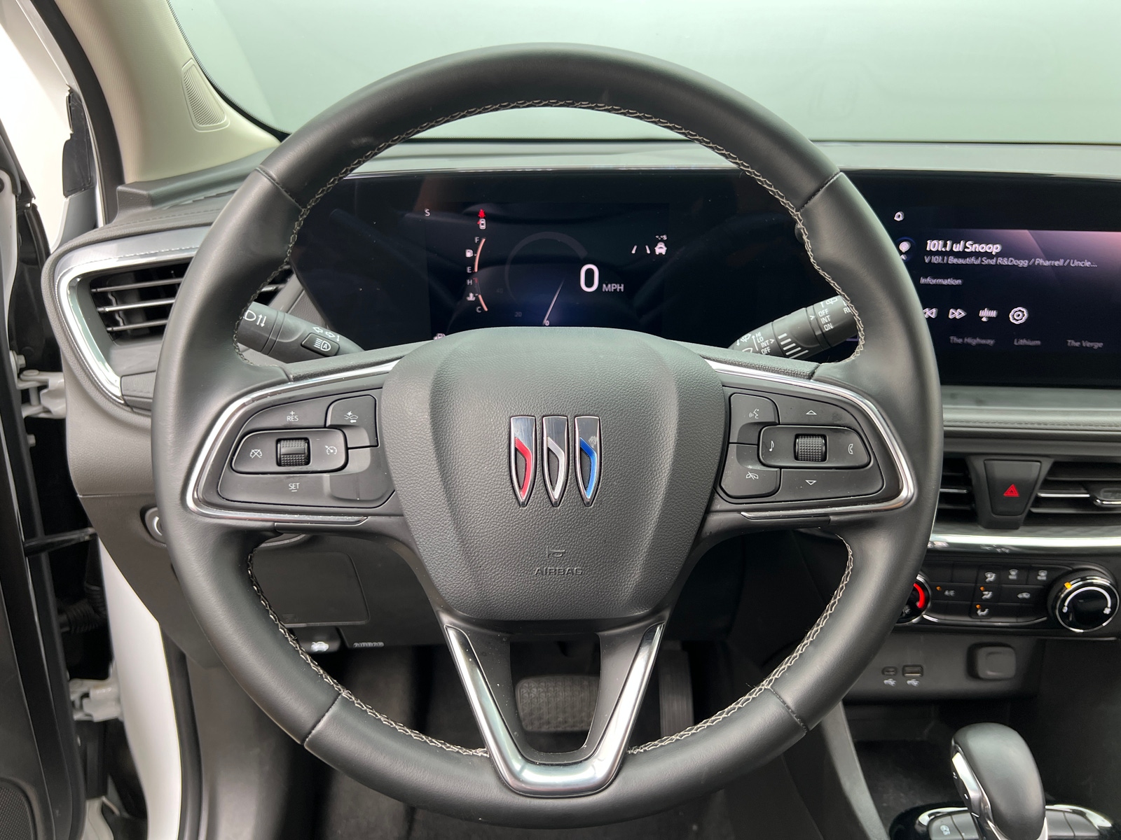 Thumbnail: 2025 Buick Encore GX - 4