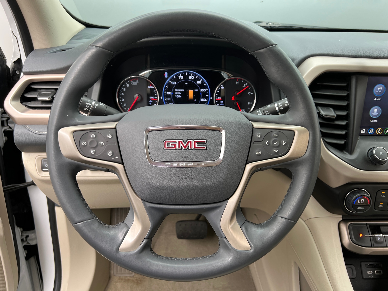 Thumbnail: 2023 GMC Acadia - 4