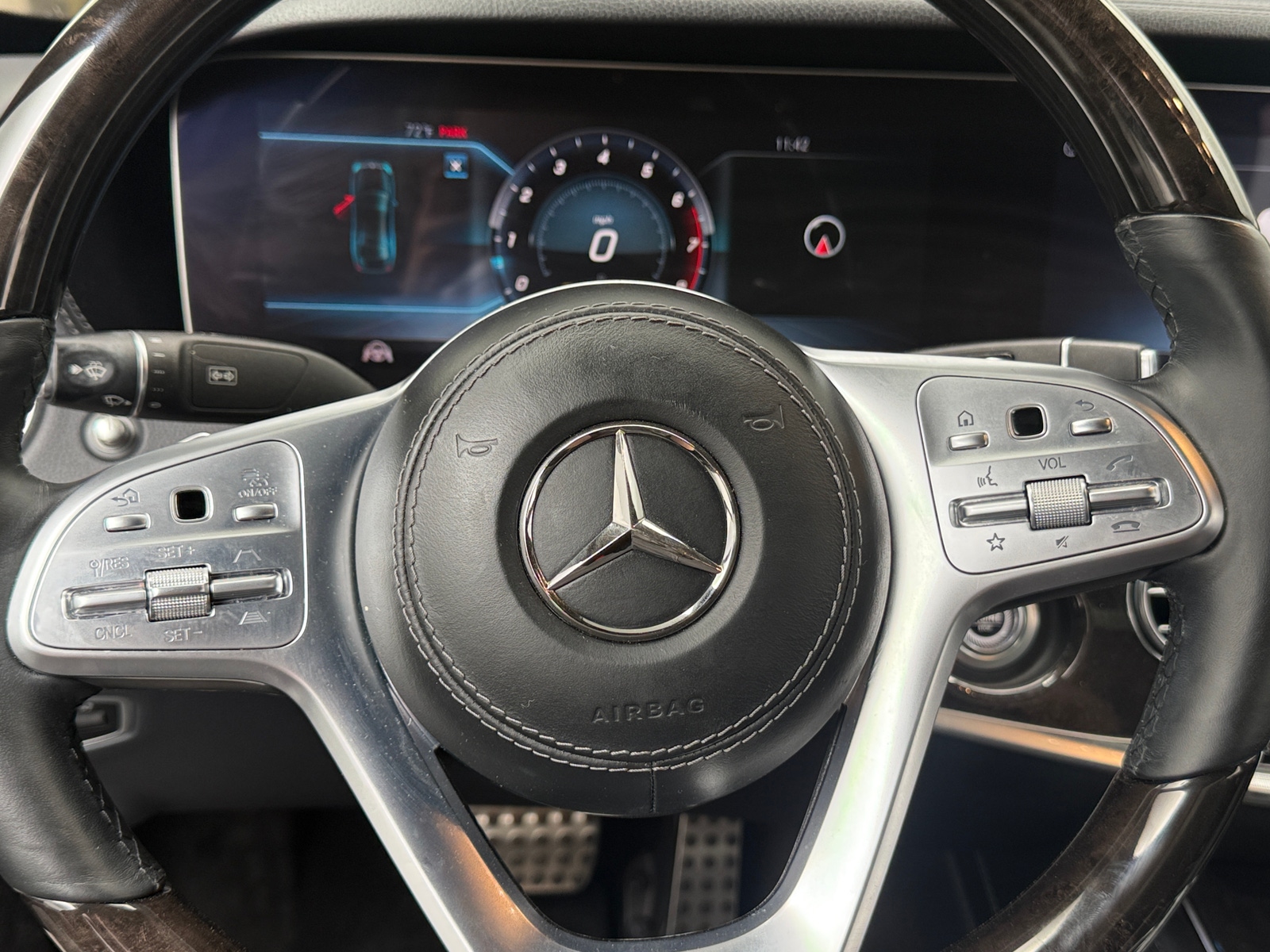 Thumbnail: 2019 Mercedes-Benz S-Class - 4