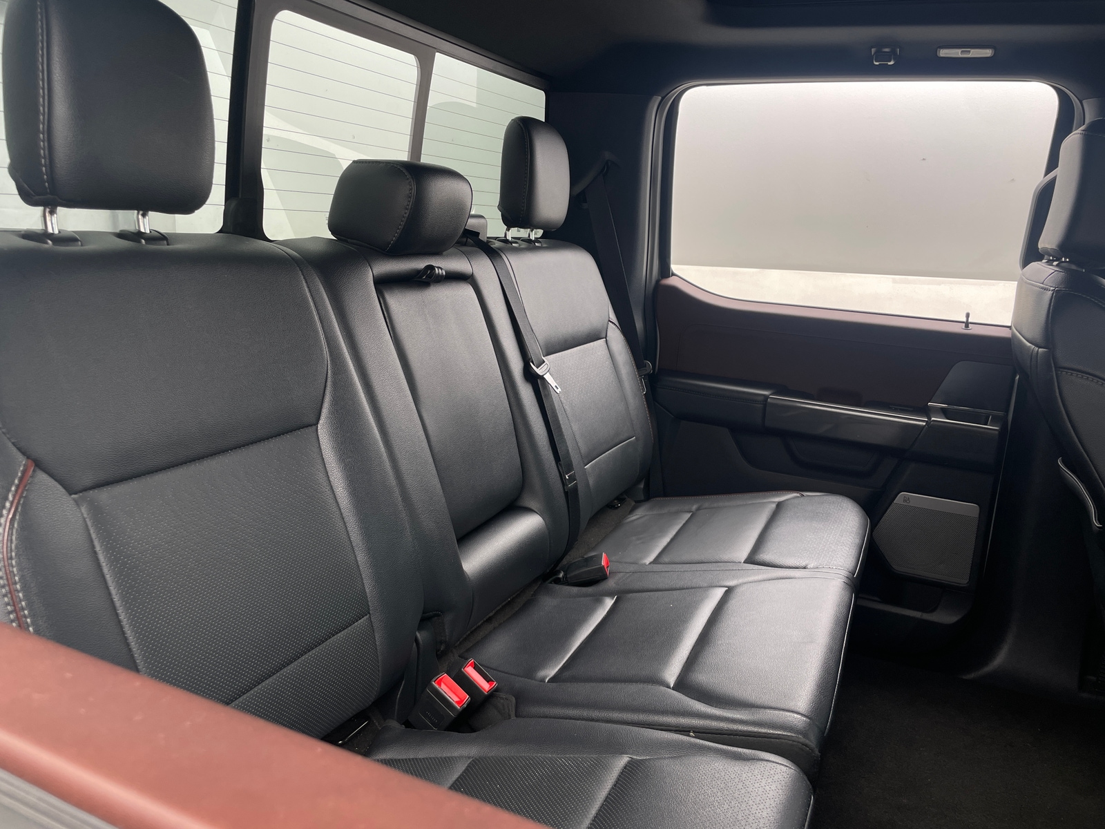 Thumbnail: 2022 Ford Econoline - 5