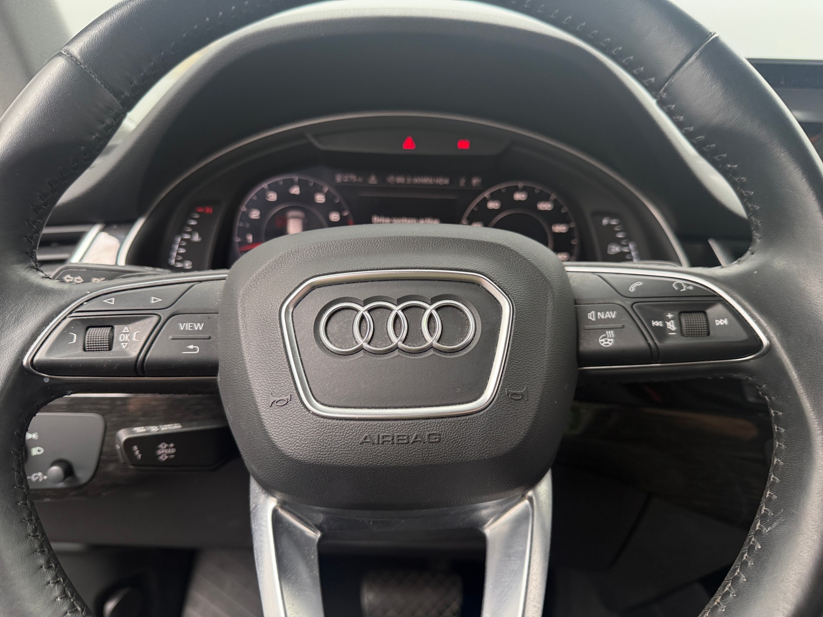 Thumbnail: 2019 Audi Q7 - 4
