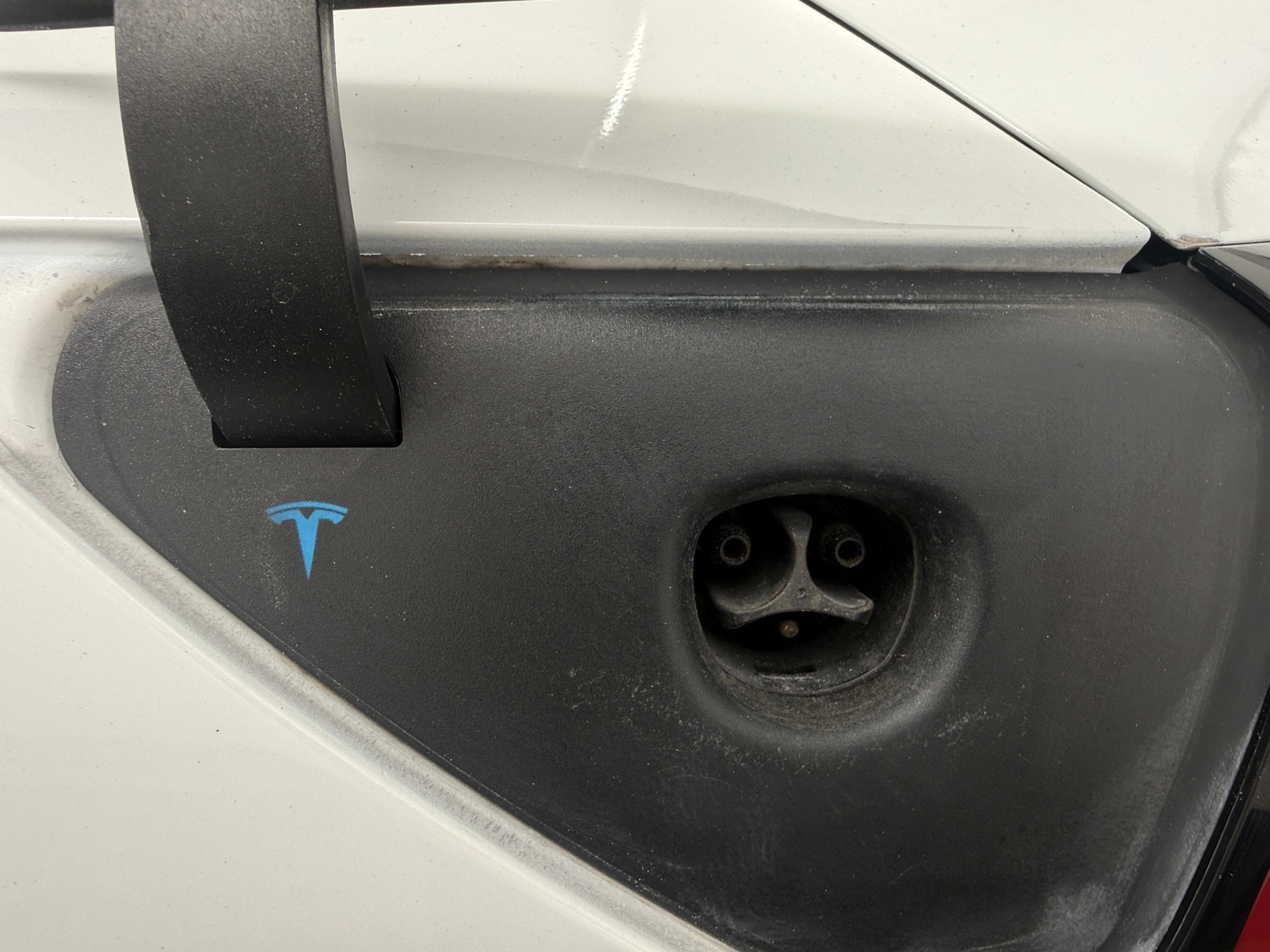 Used 2020 Tesla Model 3 Base with VIN 5YJ3E1EA3LF504814 for sale in Oak Creek, WI
