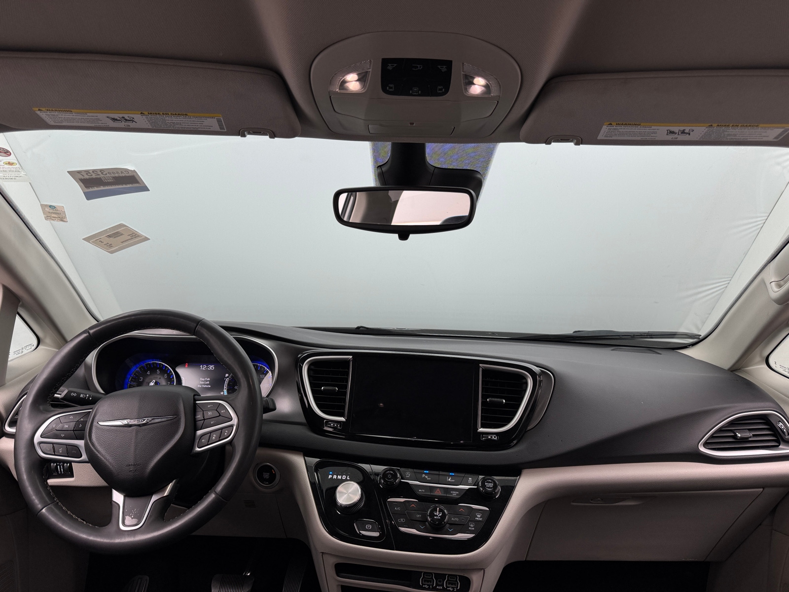 Thumbnail: 2023 Chrysler Pacifica - 2