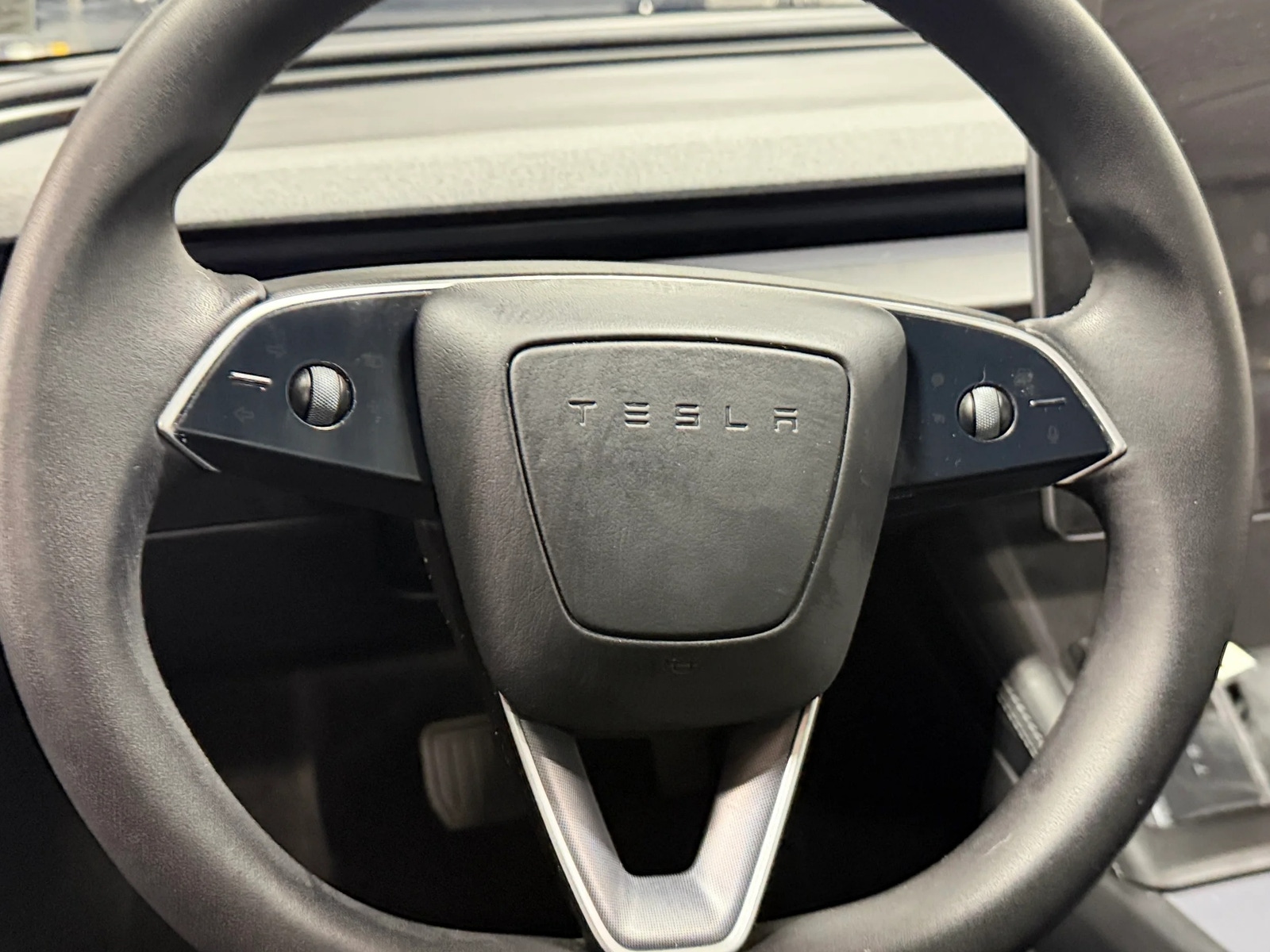 Thumbnail: 2025 Tesla Model 3 - 3