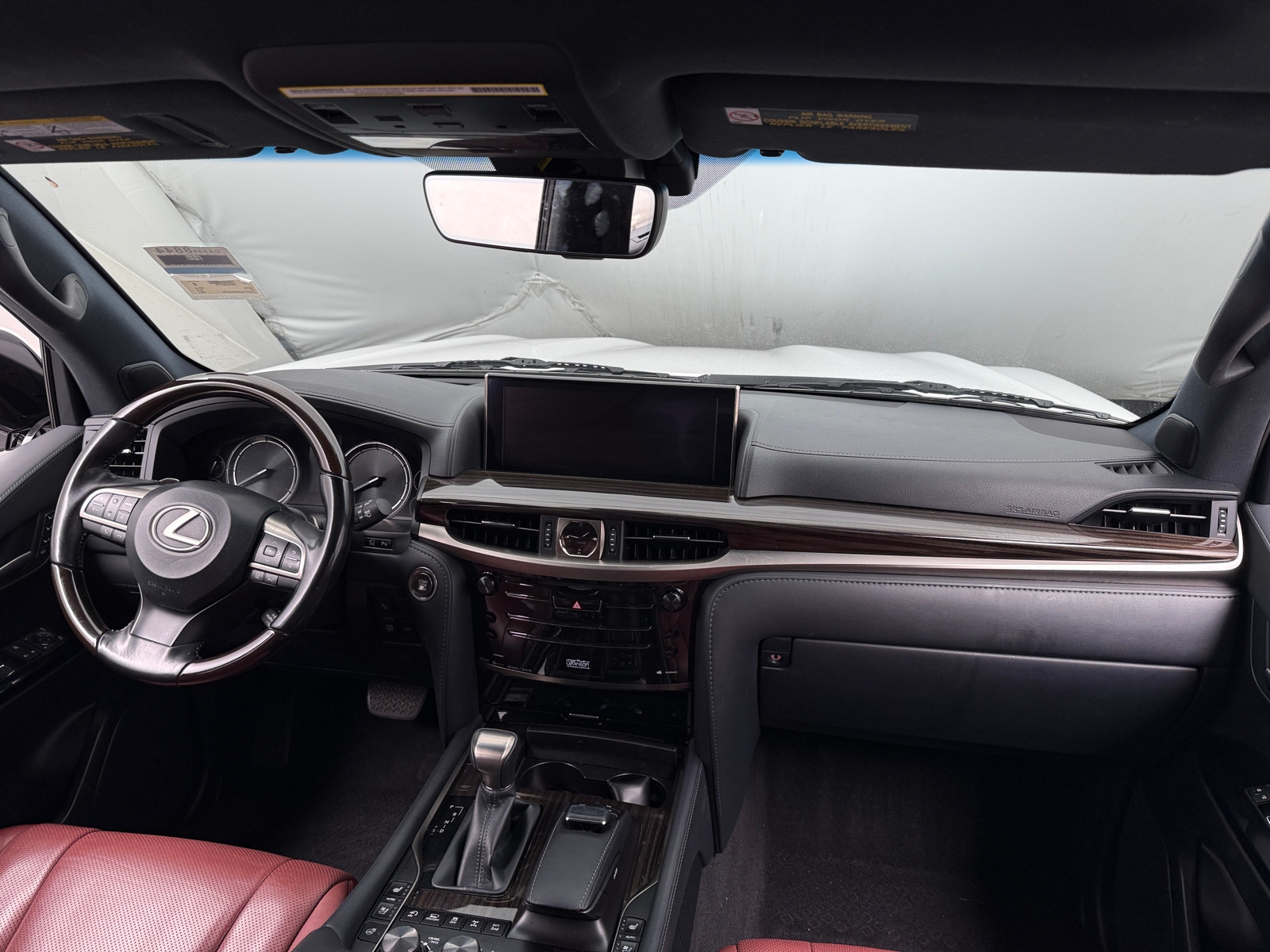 Thumbnail: 2021 Lexus LX - 2