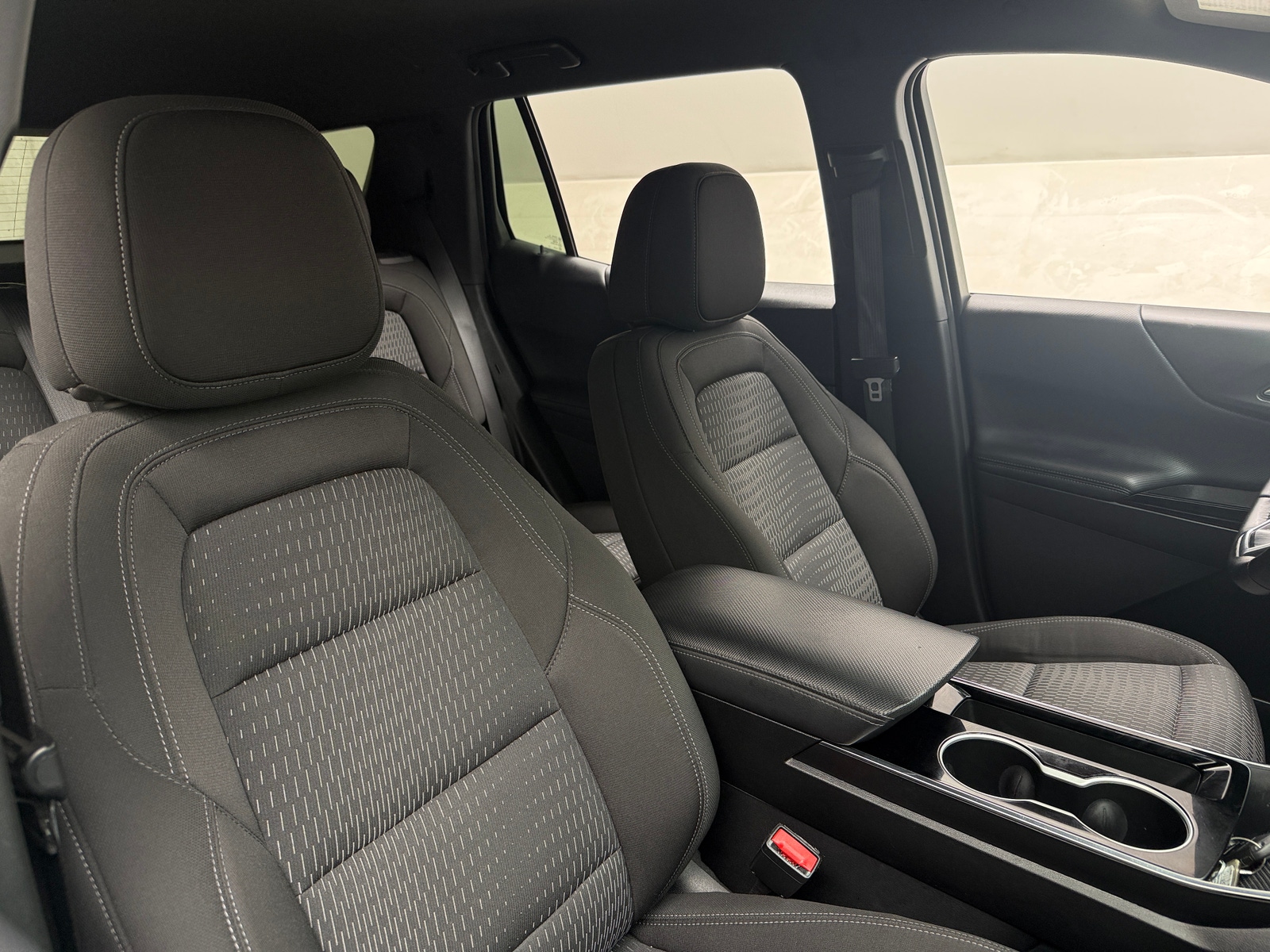 Thumbnail: 2025 Chevrolet Equinox - 2
