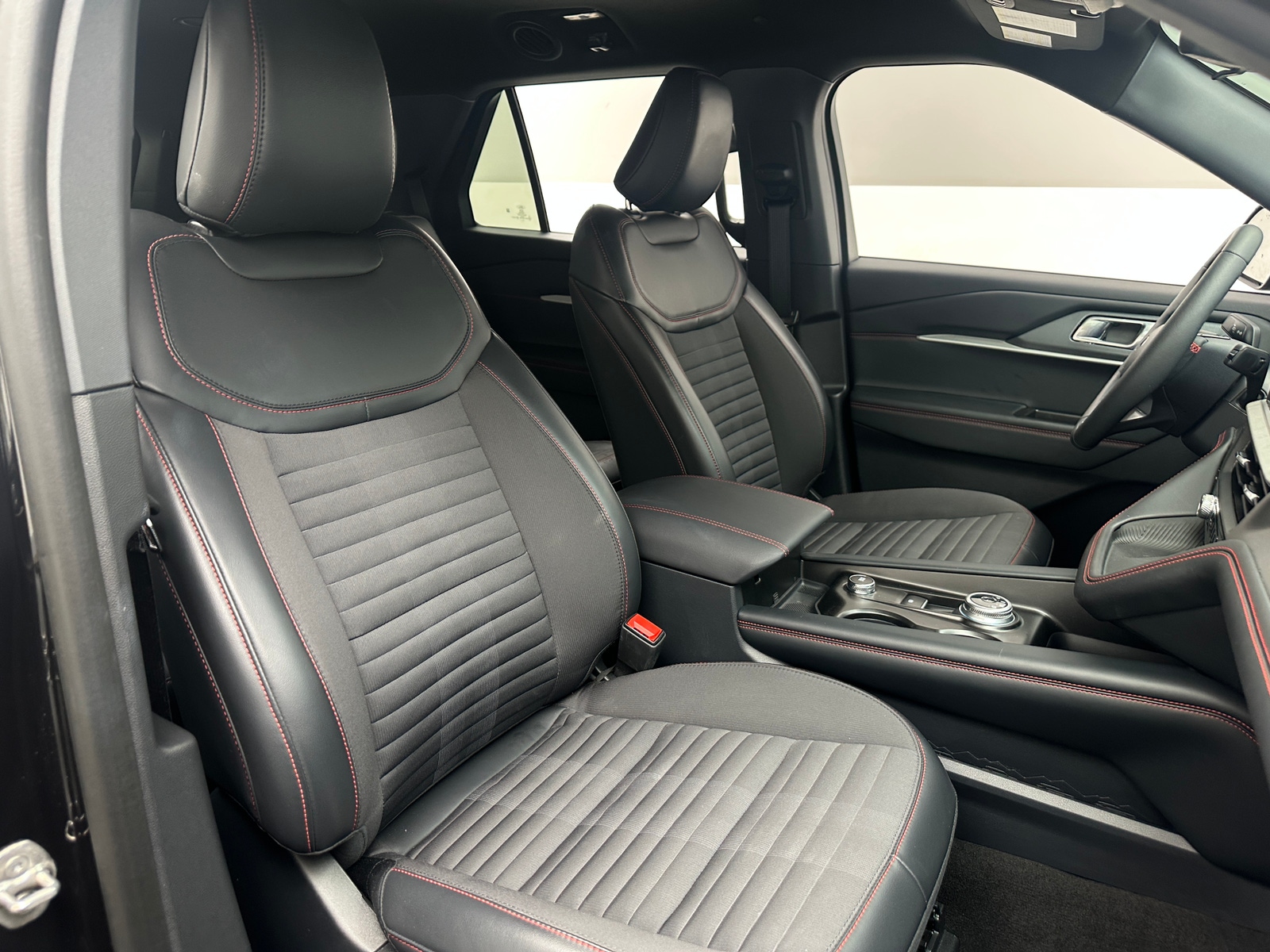Thumbnail: 2026 Ford Explorer - 2