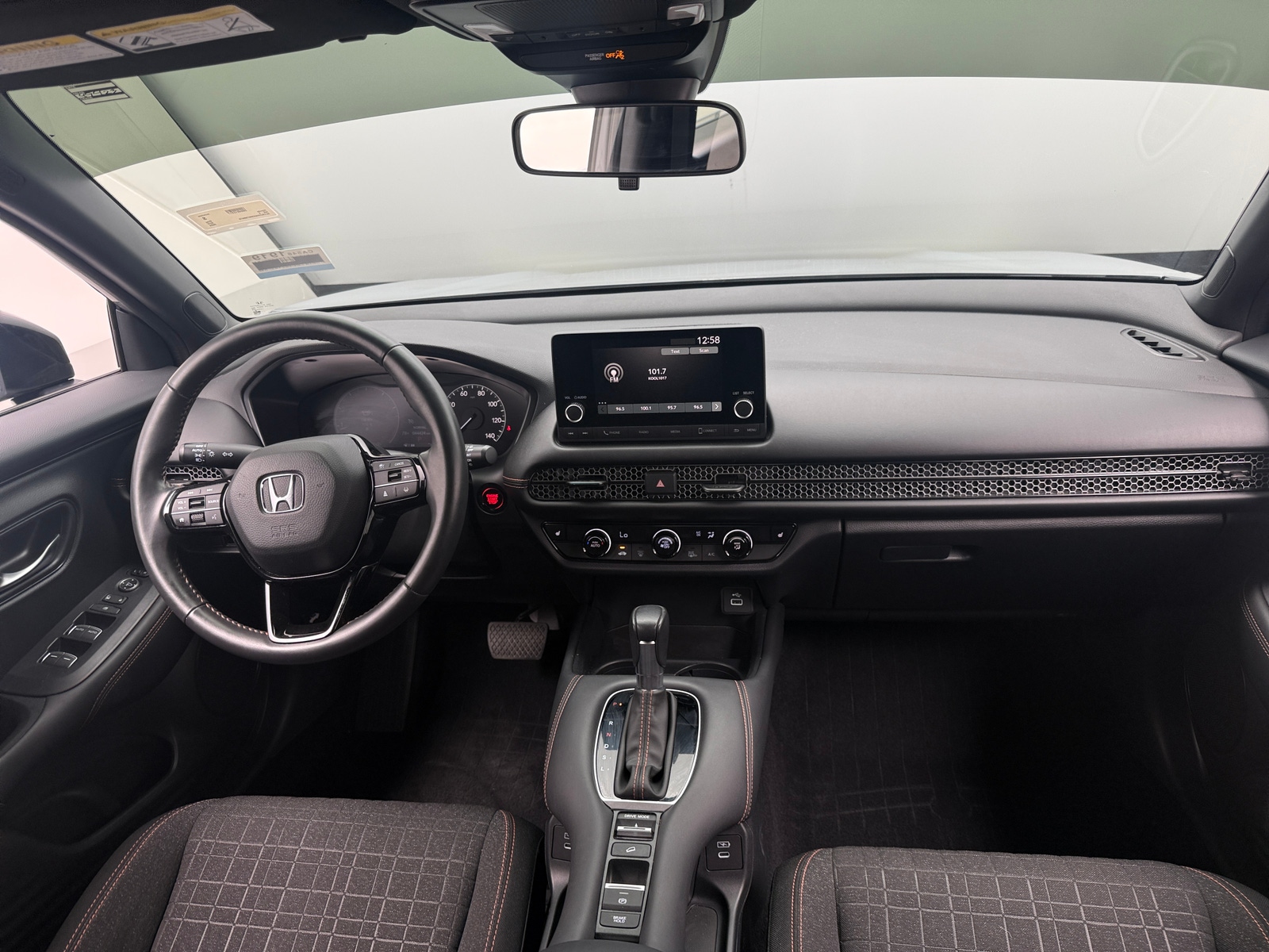 Thumbnail: 2024 Honda HR-V - 3